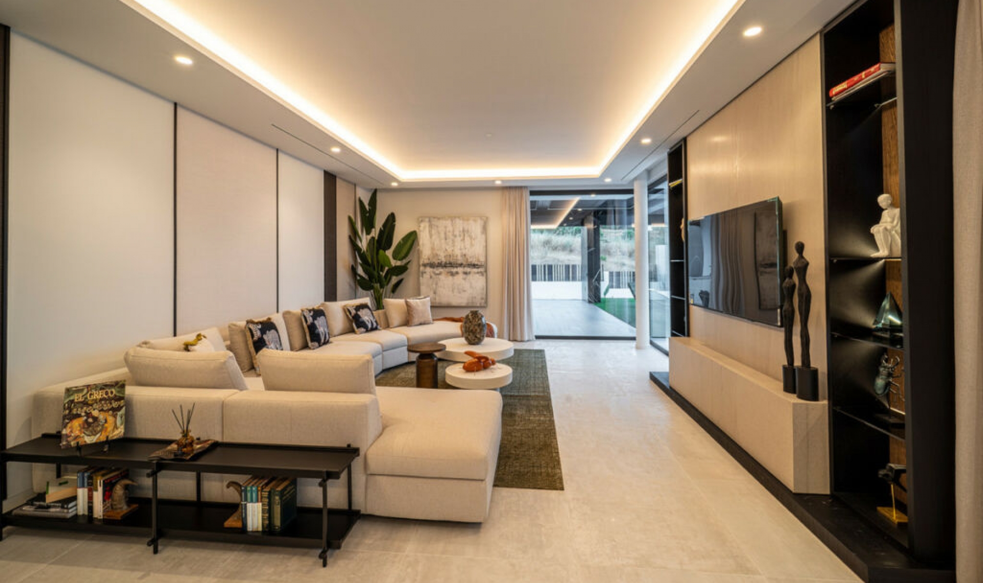 Resale - House -
El Paraiso