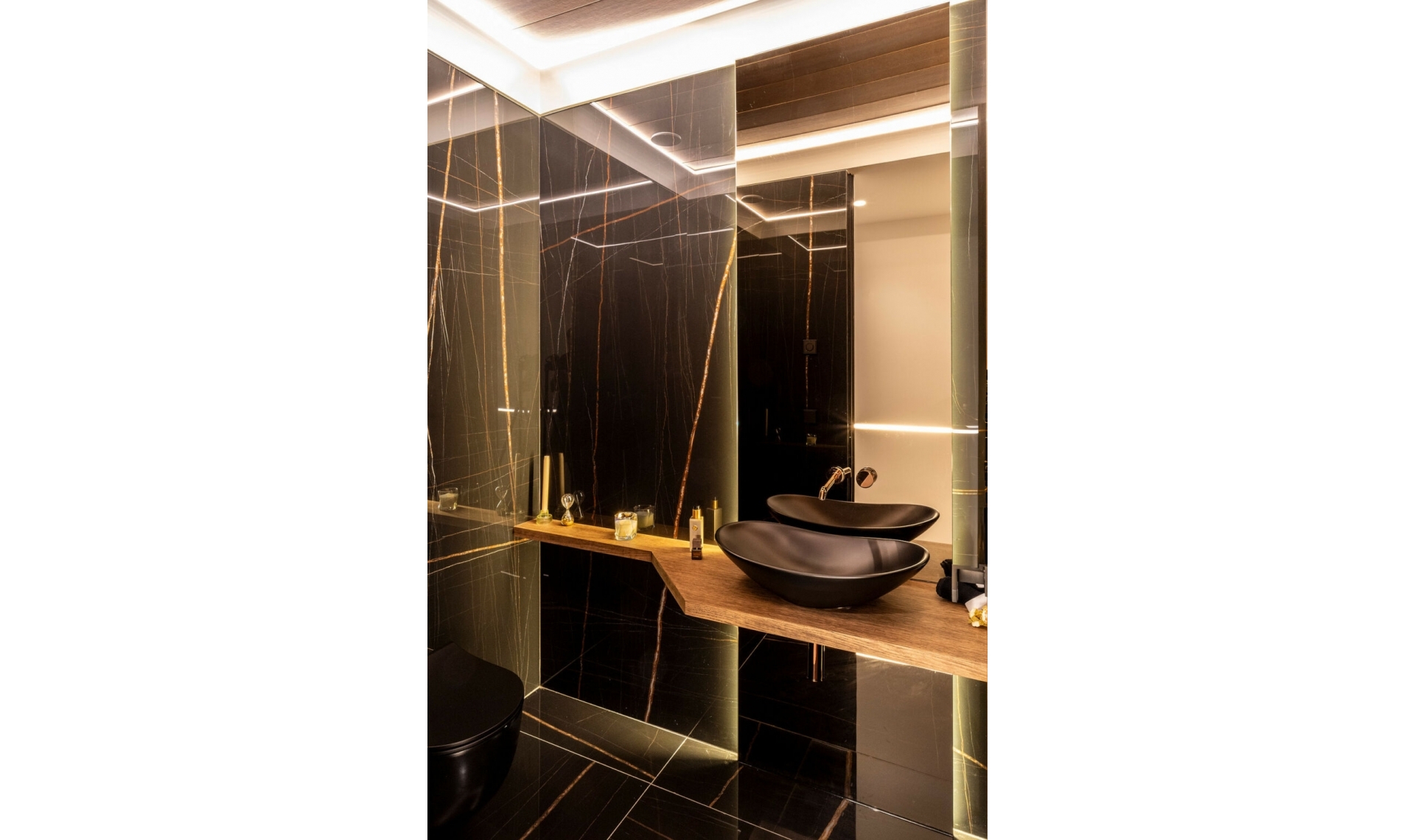 Resale - House -
El Paraiso