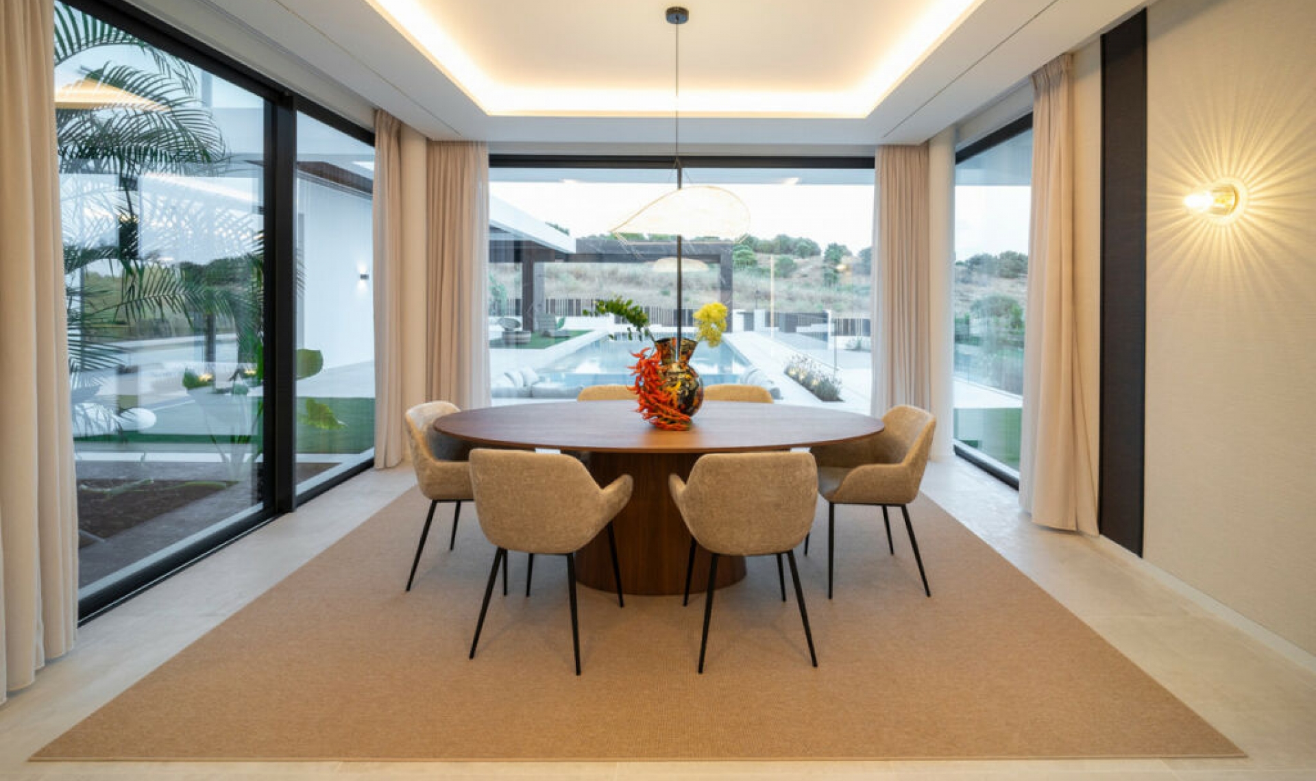 Resale - House -
El Paraiso