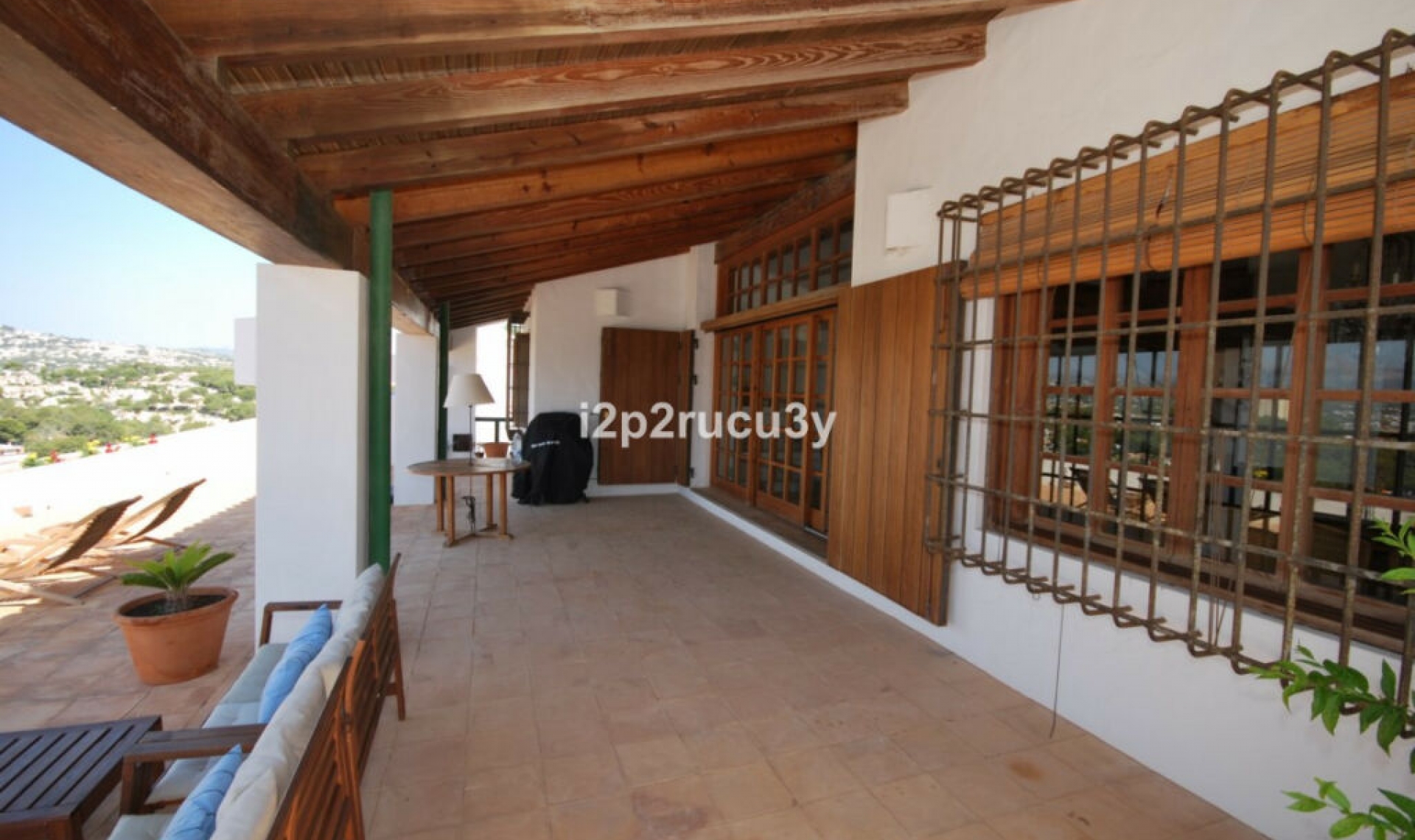 Resale - House -
El Portet