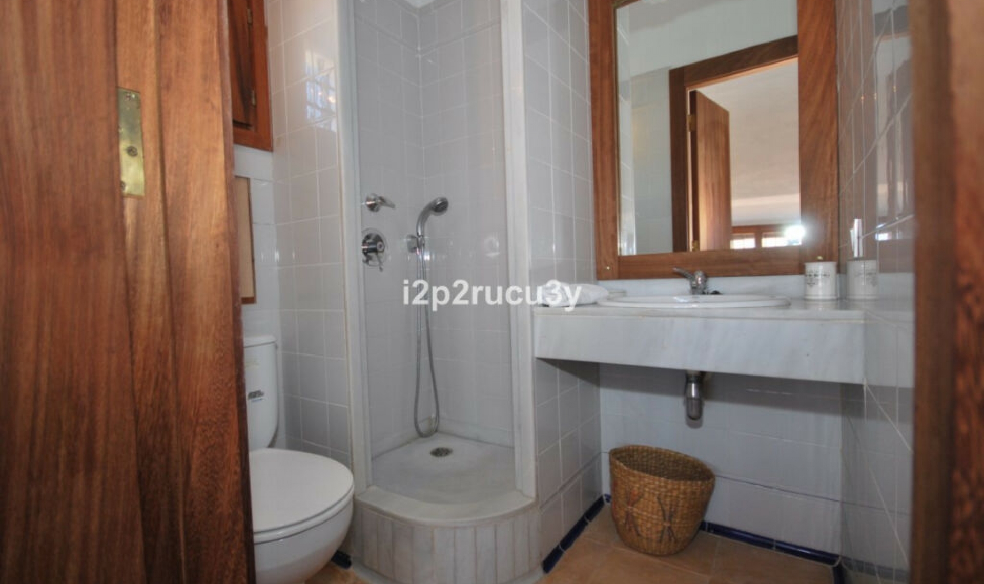 Resale - House -
El Portet
