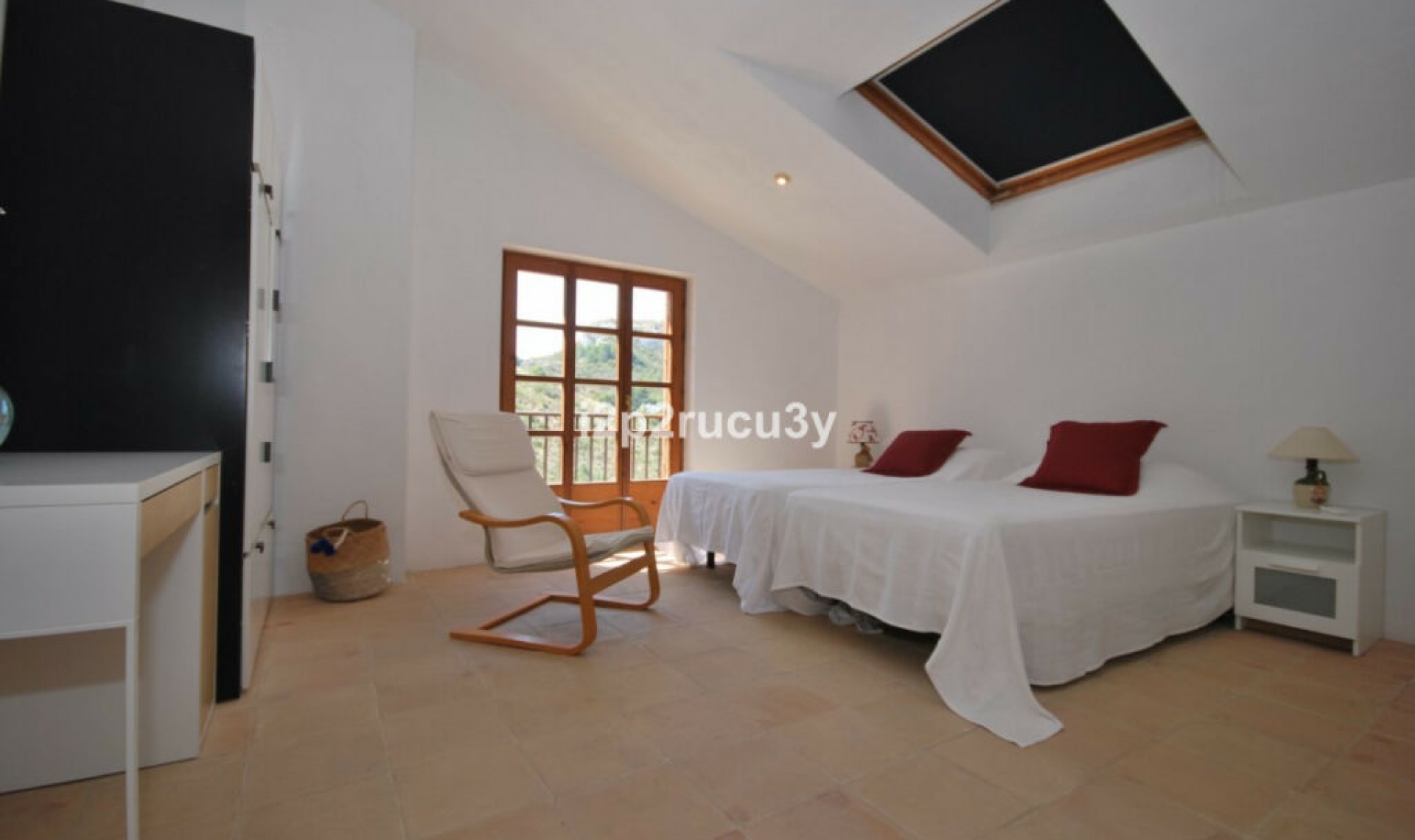 Resale - House -
El Portet