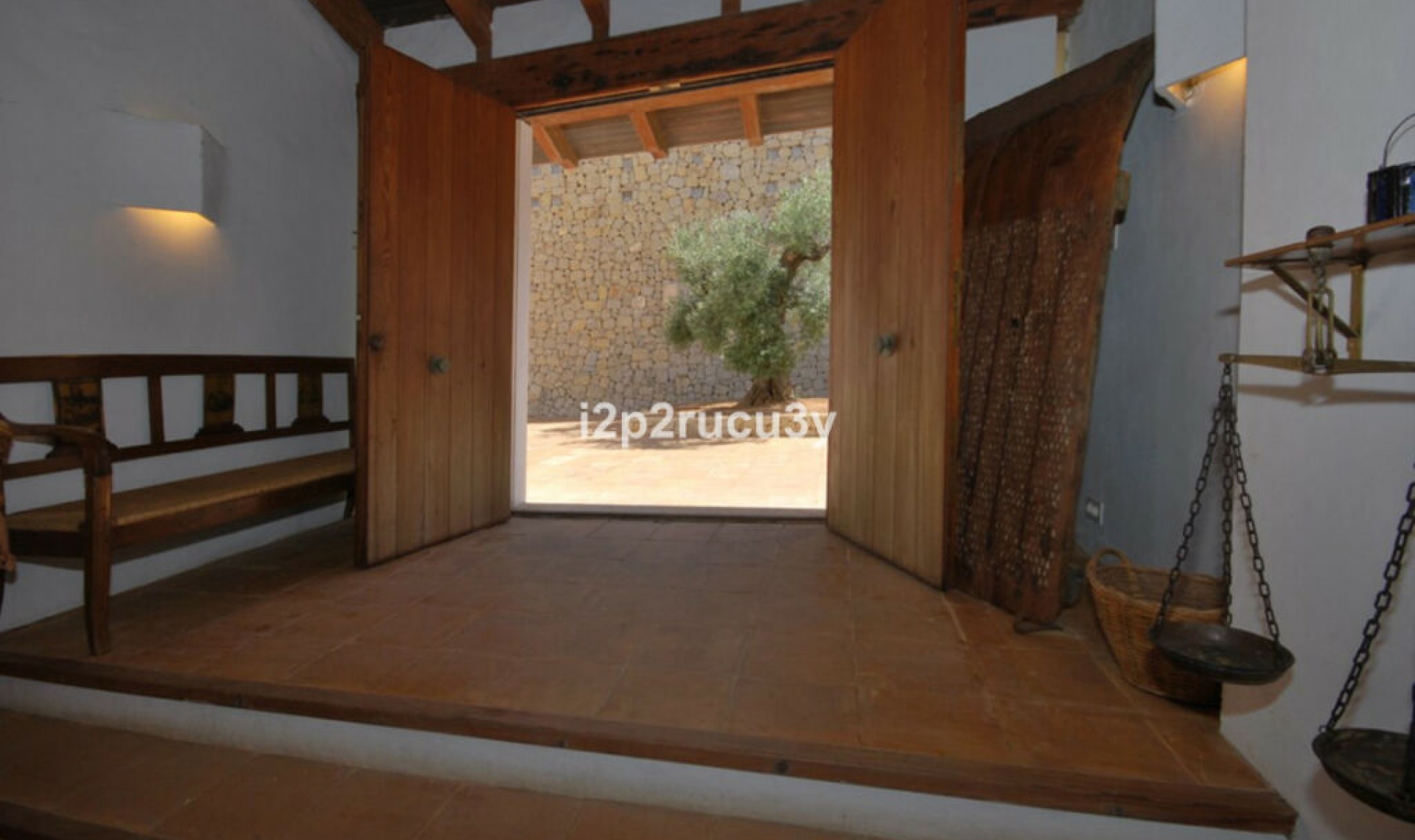 Resale - House -
El Portet