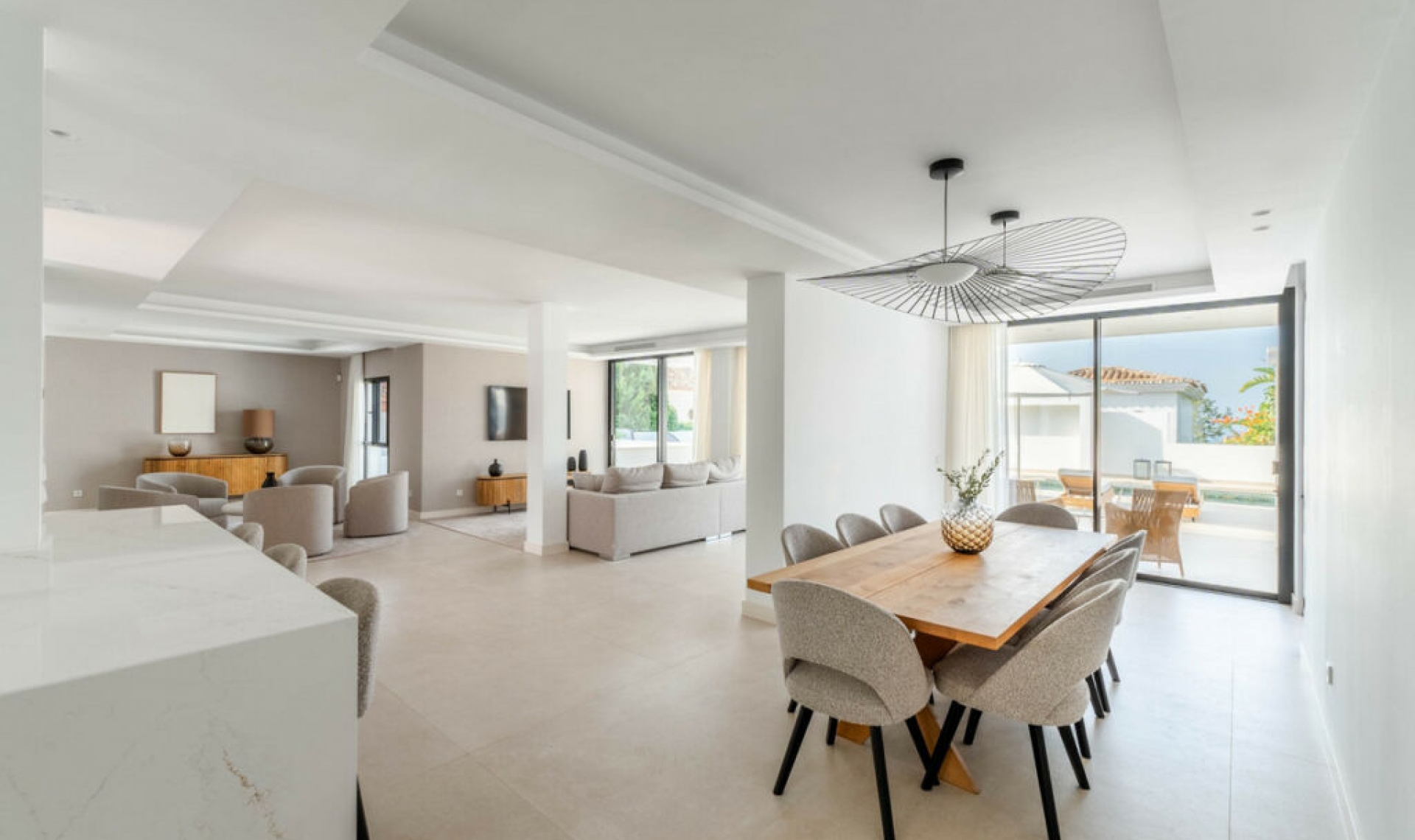 Resale - House -
El Rosario