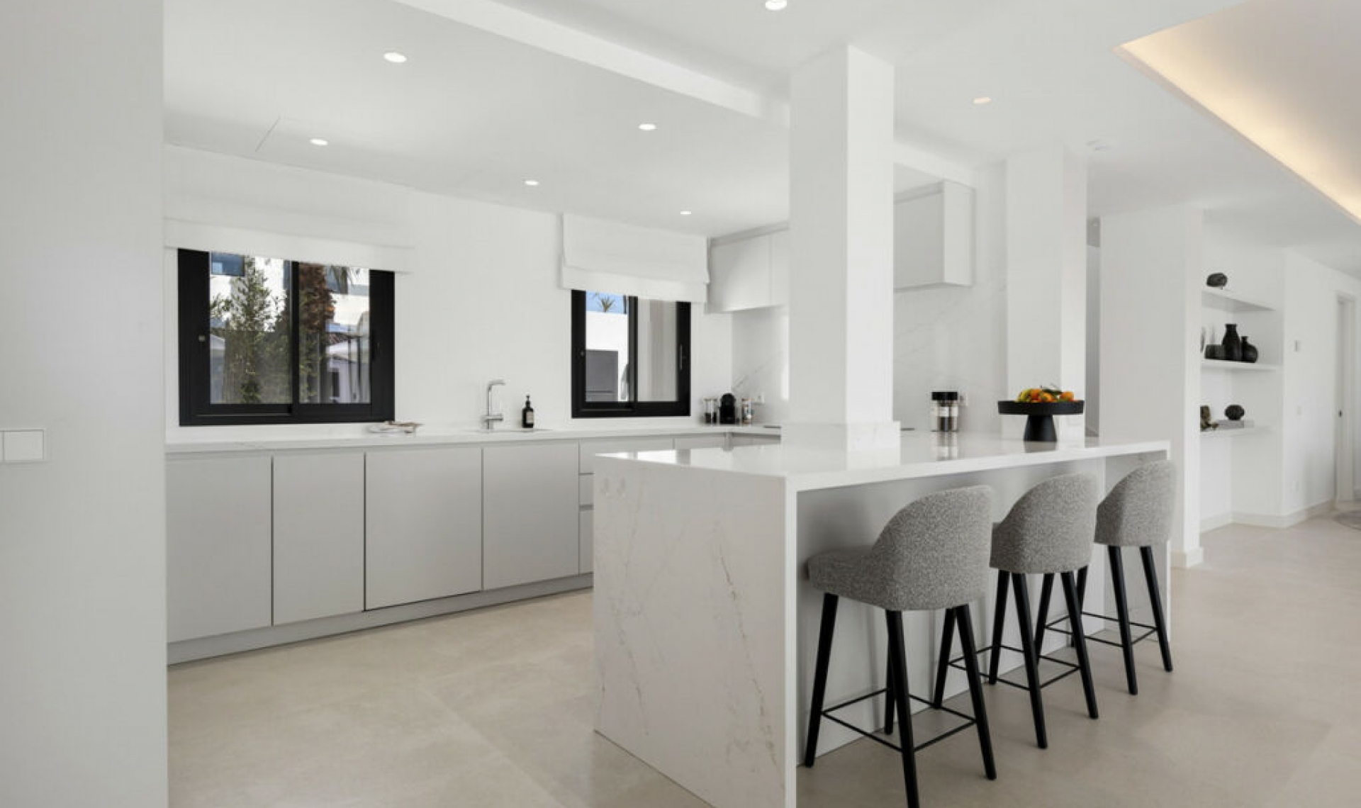 Resale - House -
El Rosario