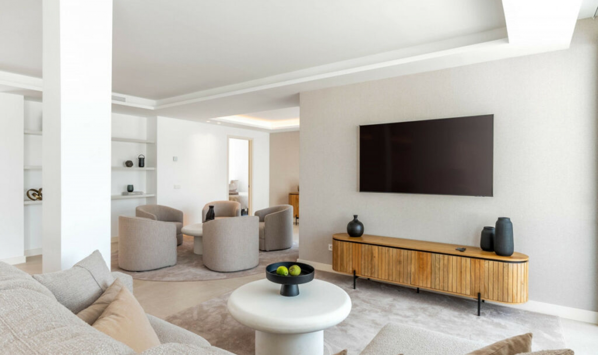 Resale - House -
El Rosario