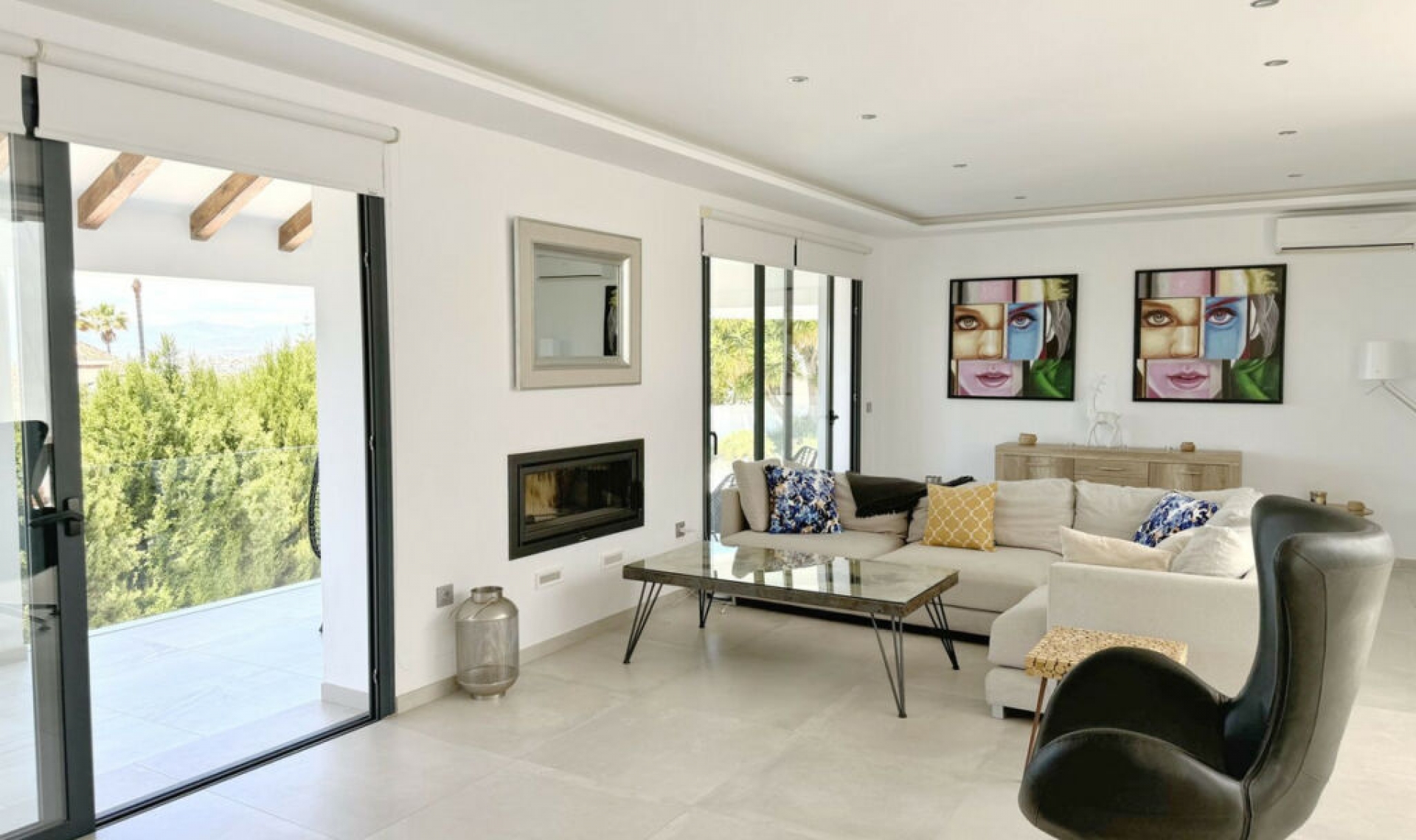 Resale - House -
El Rosario