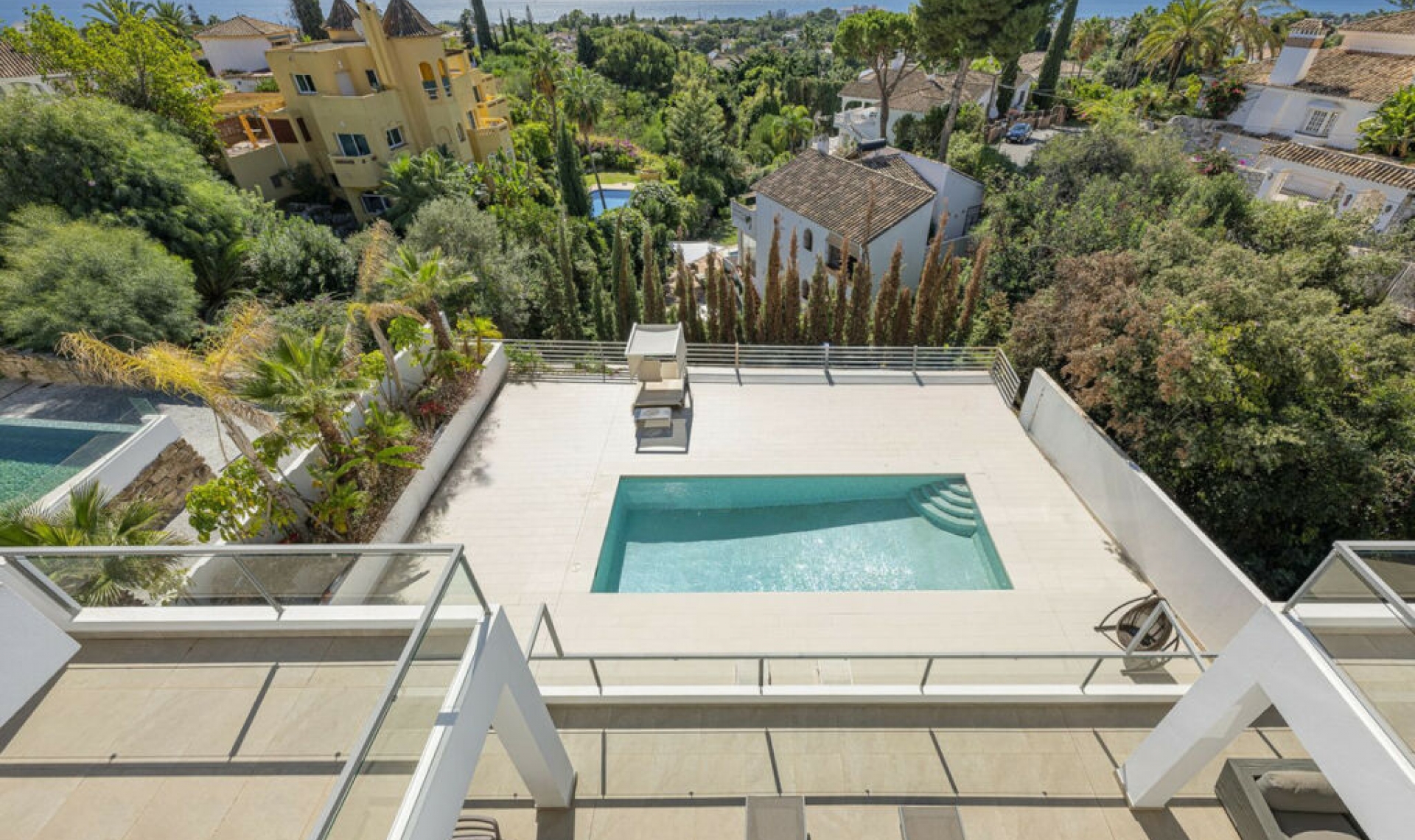 Resale - House -
El Rosario