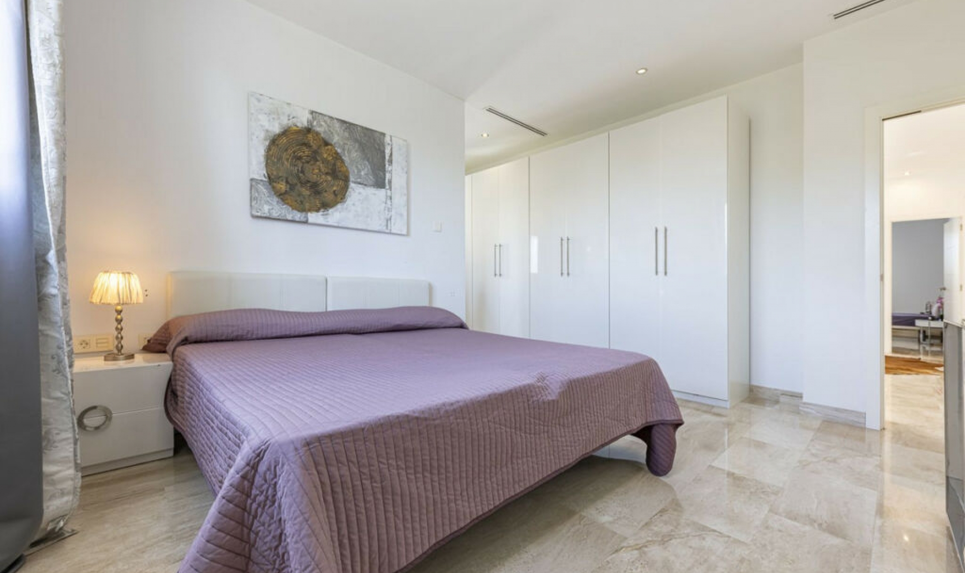 Resale - House -
El Rosario