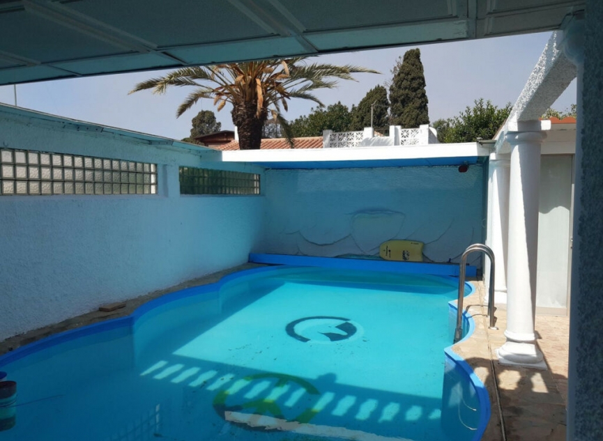 Resale - House -
El Rosario
