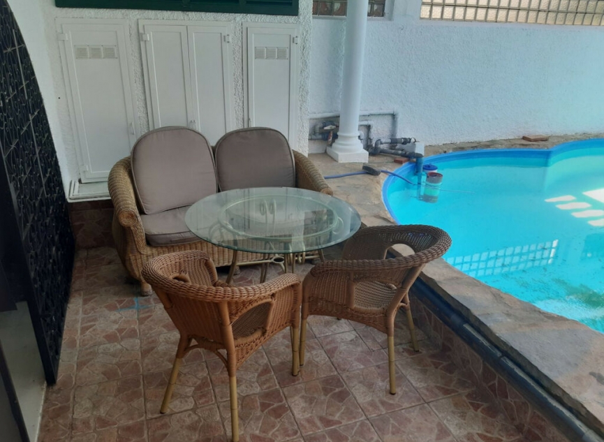 Resale - House -
El Rosario