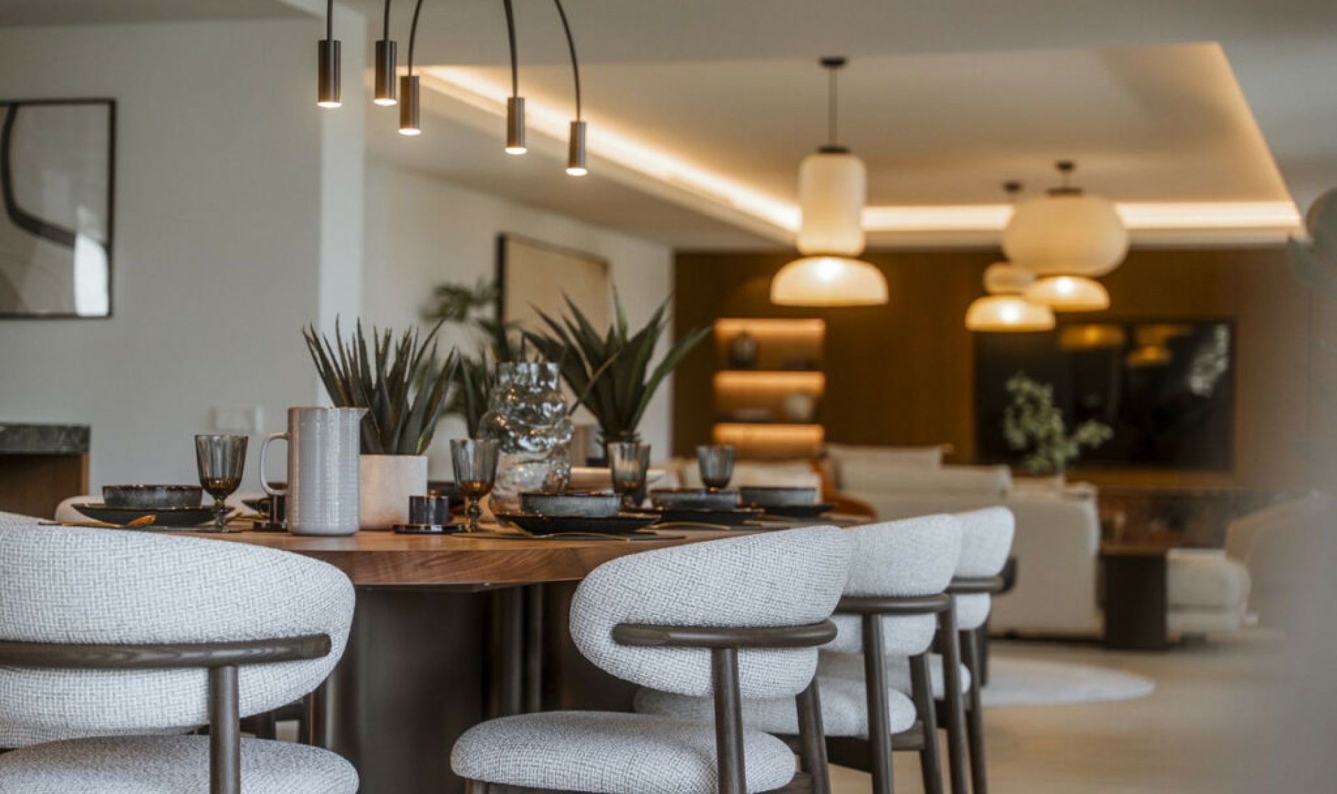 Resale - House -
El Rosario