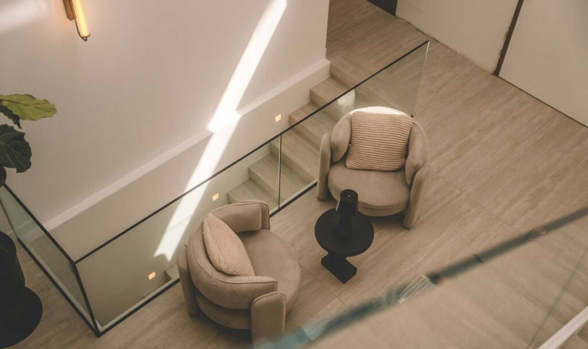 Resale - House -
El Rosario