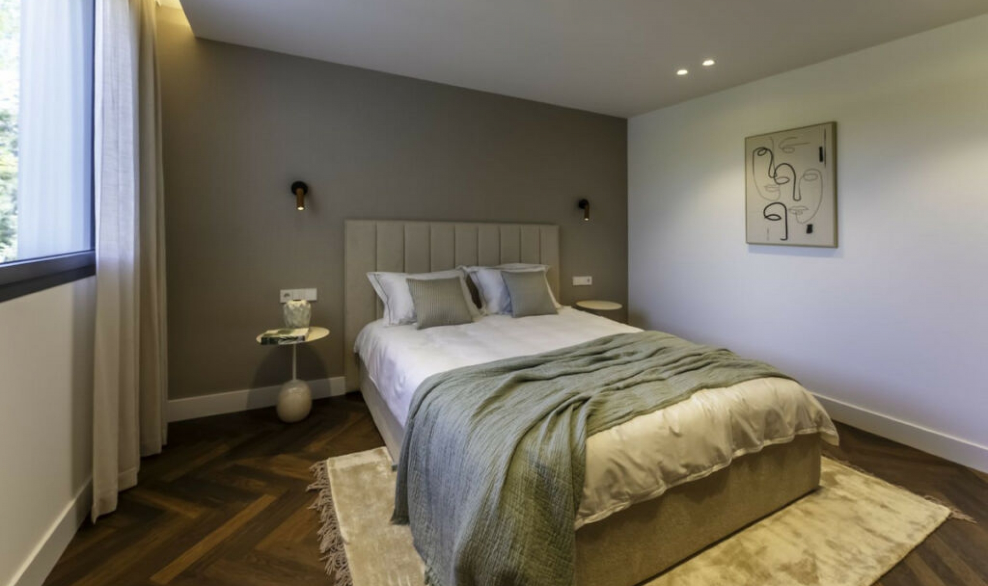 Resale - House -
El Rosario