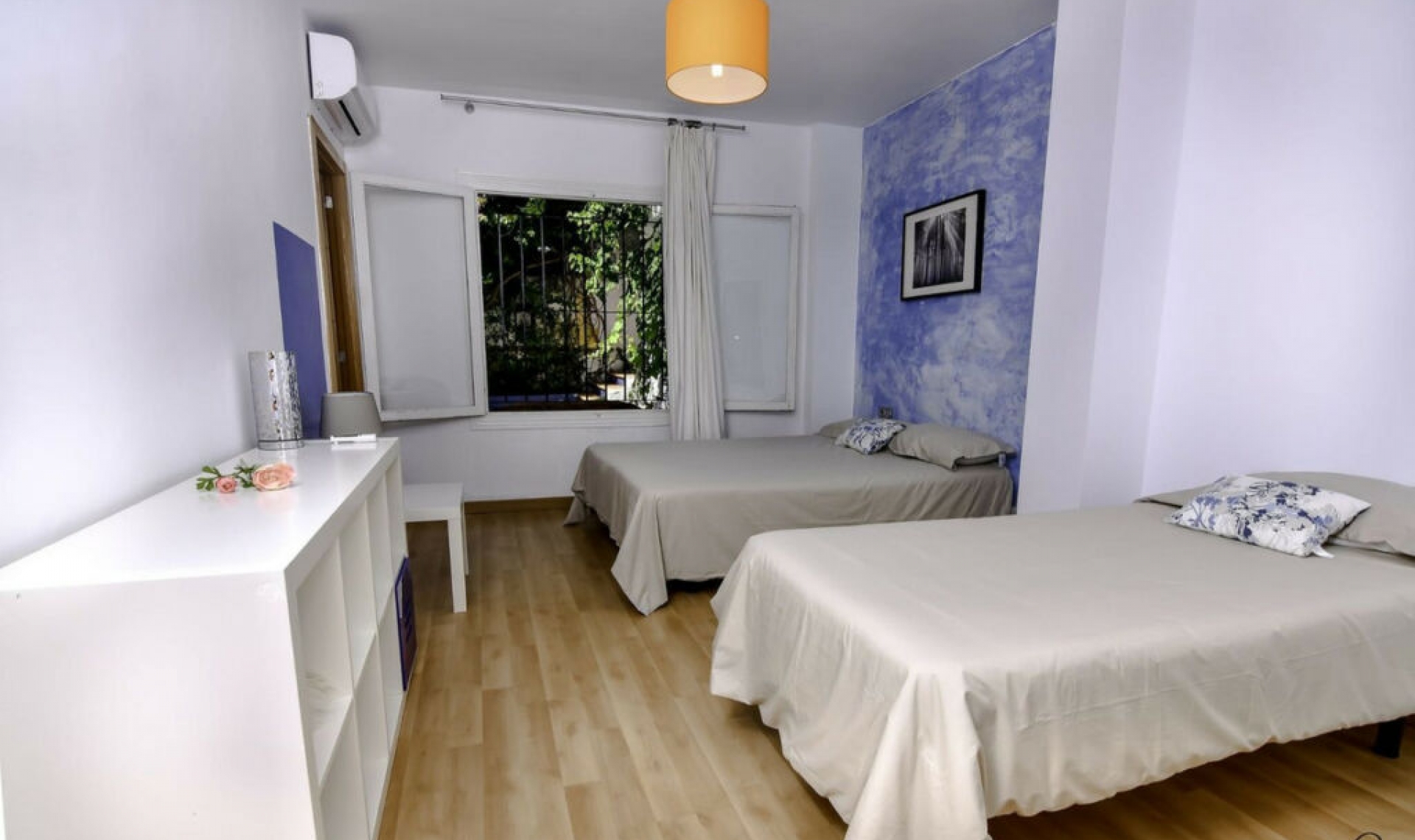 Resale - House -
El Rosario