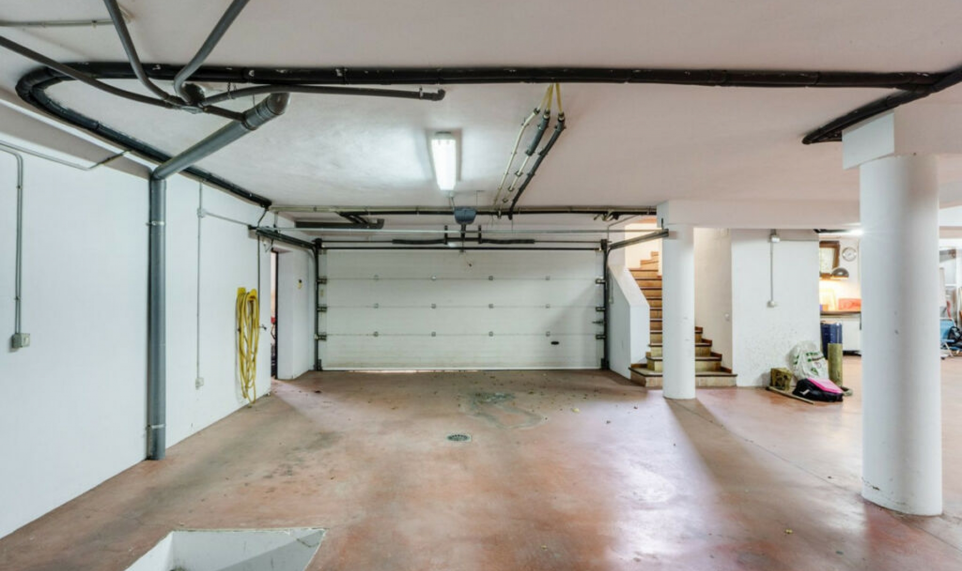 Resale - House -
El Rosario