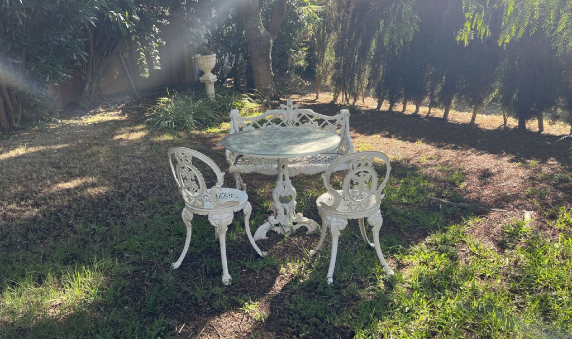 Resale - House -
El Rosario