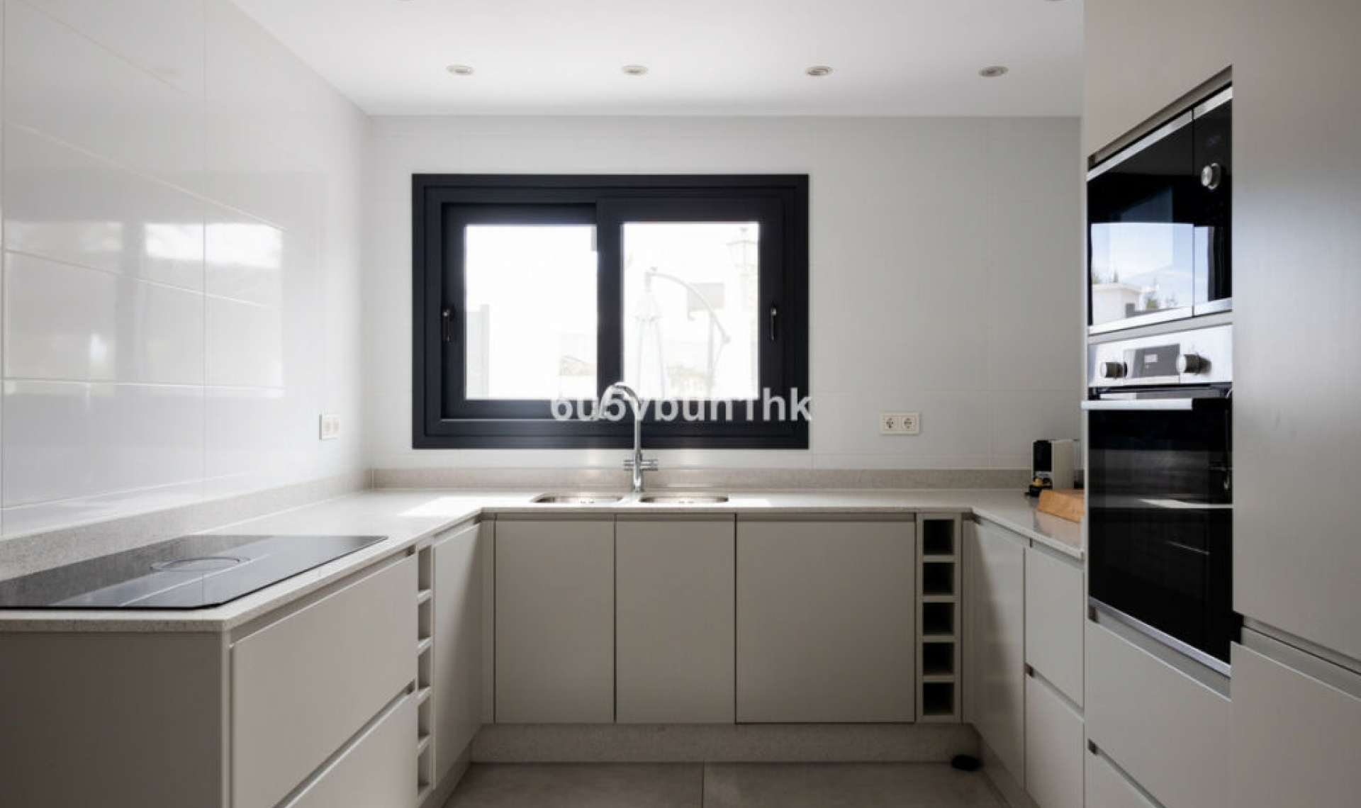 Resale - House -
El Rosario