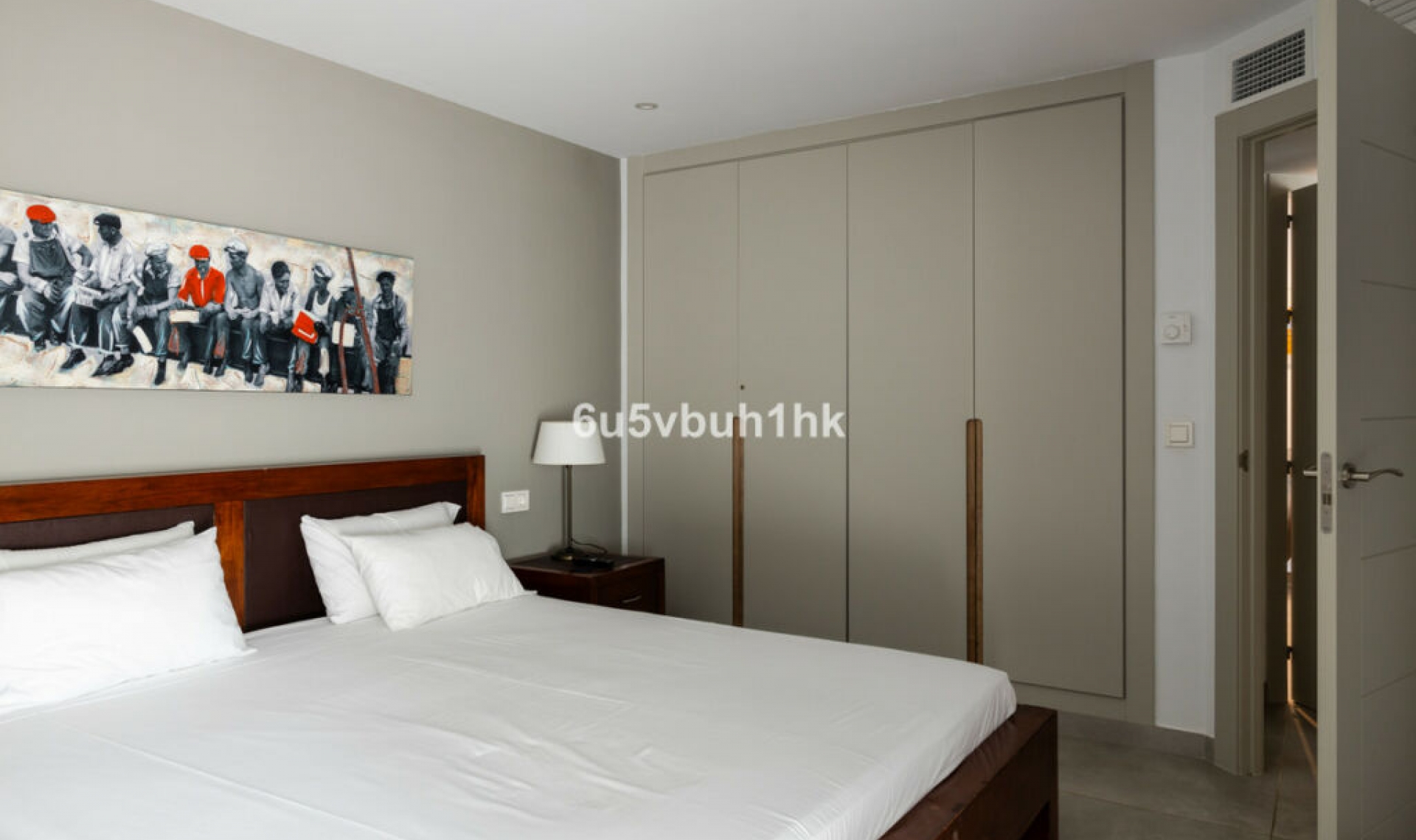 Resale - House -
El Rosario