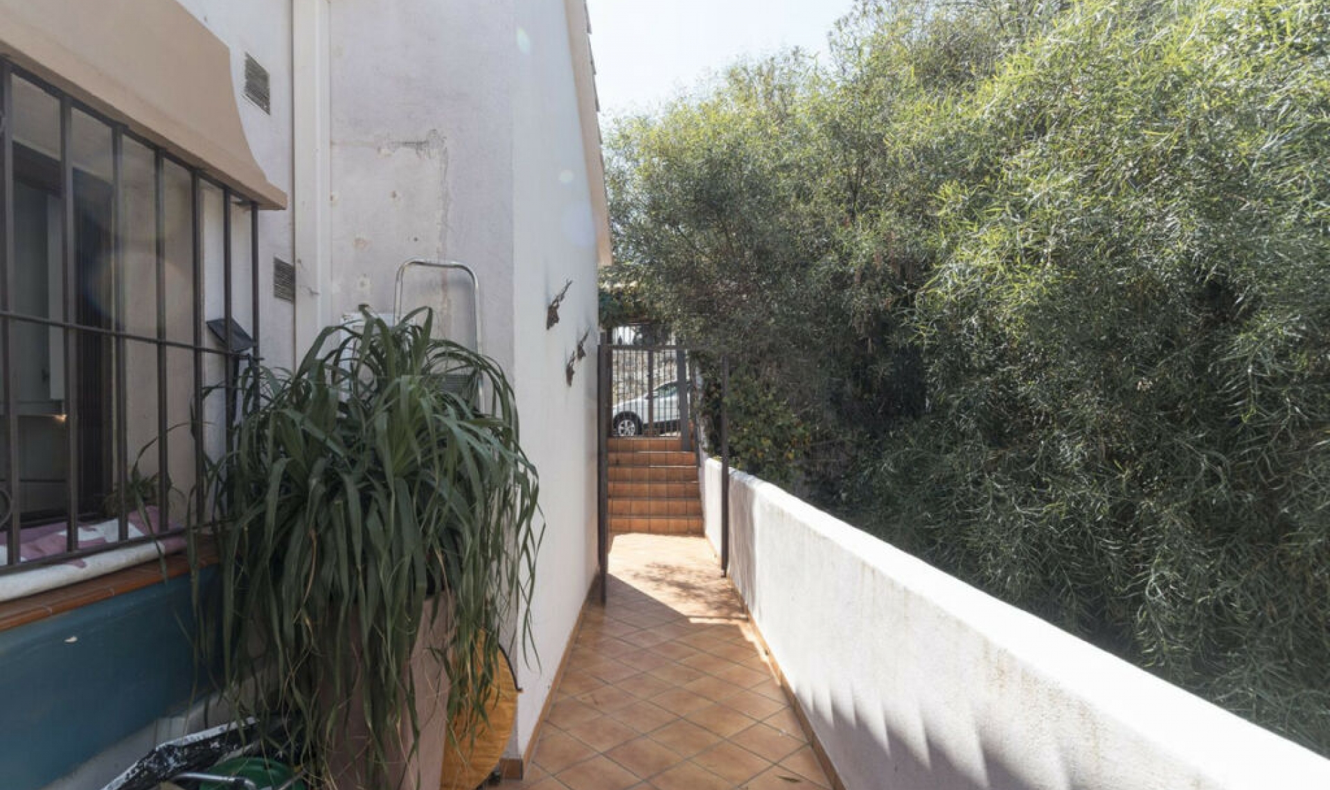 Resale - House -
El Rosario