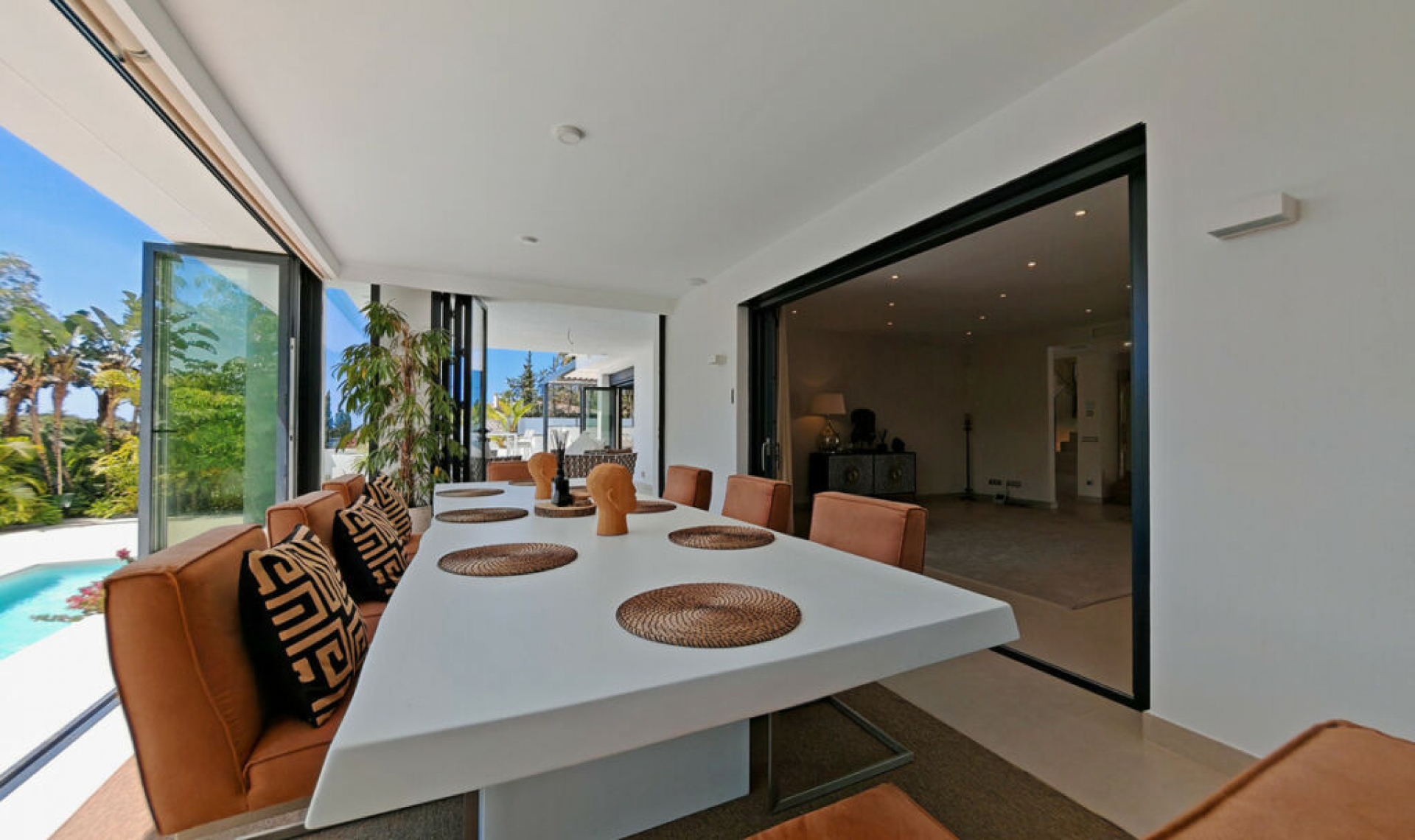 Resale - House -
El Rosario