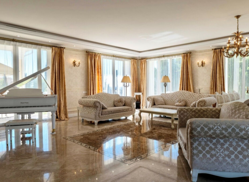 Resale - House -
El Rosario