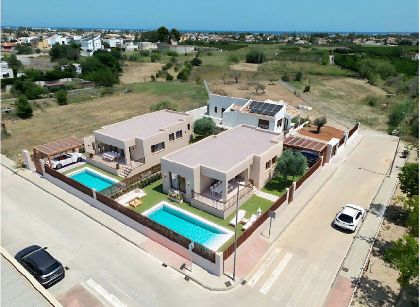 Resale - House -
El Verger