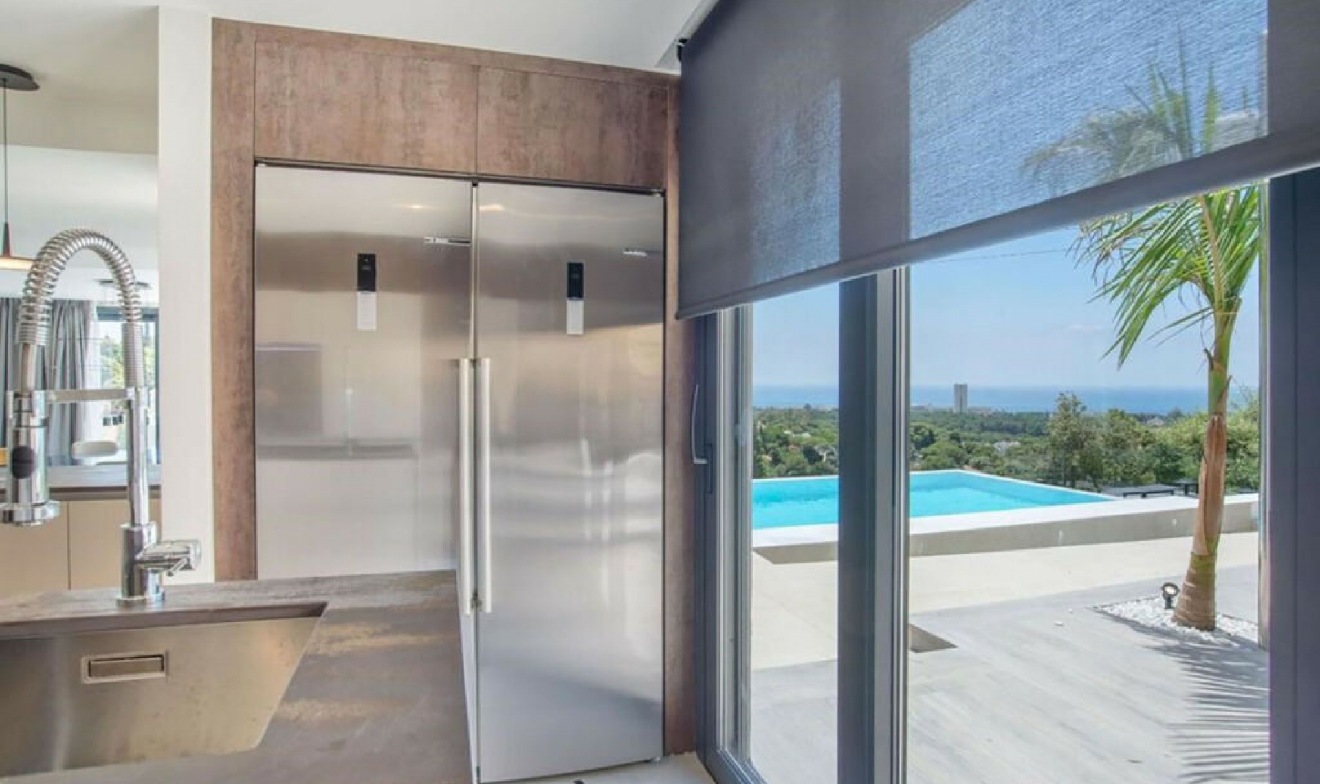 Resale - House -
Elviria