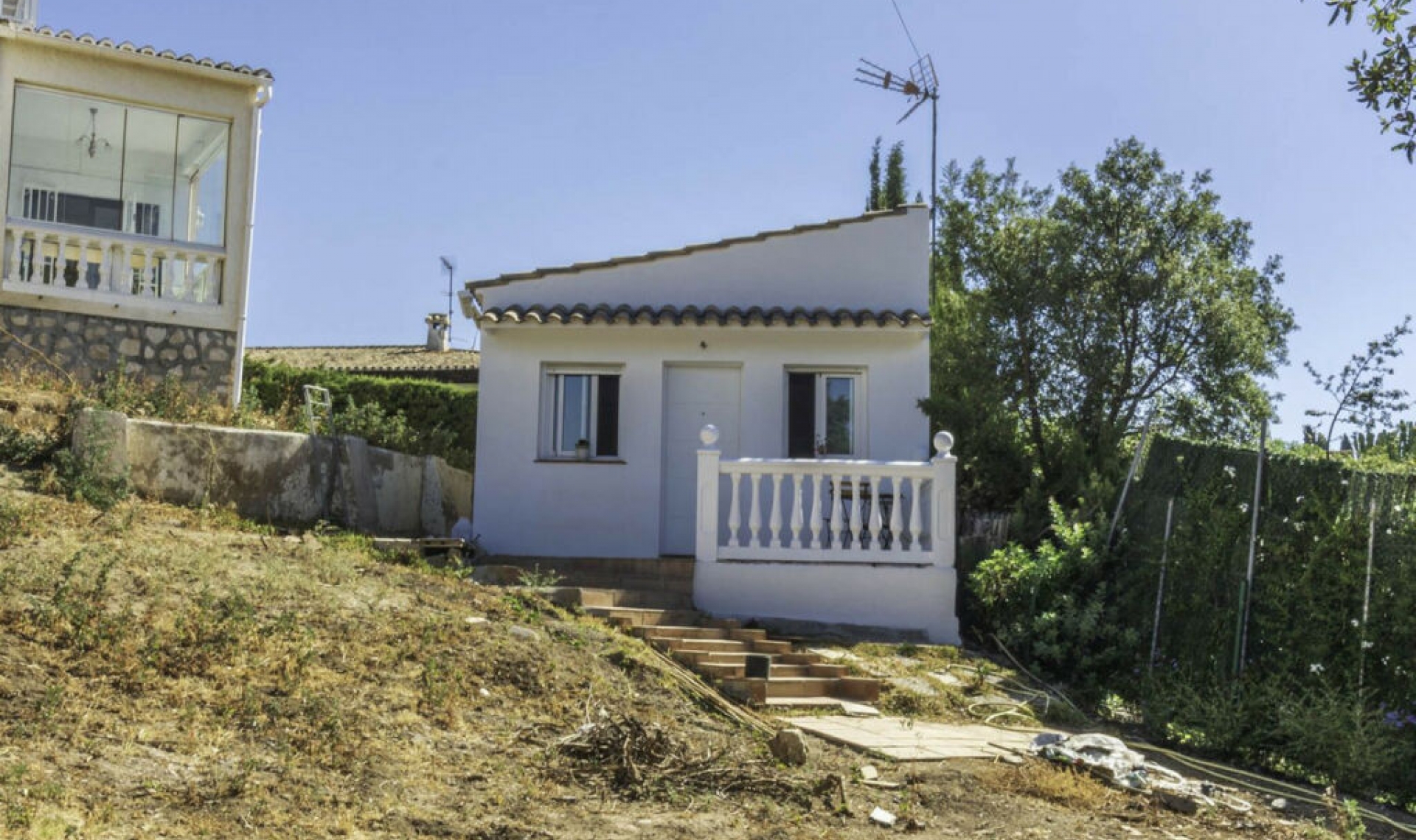 Resale - House -
Elviria
