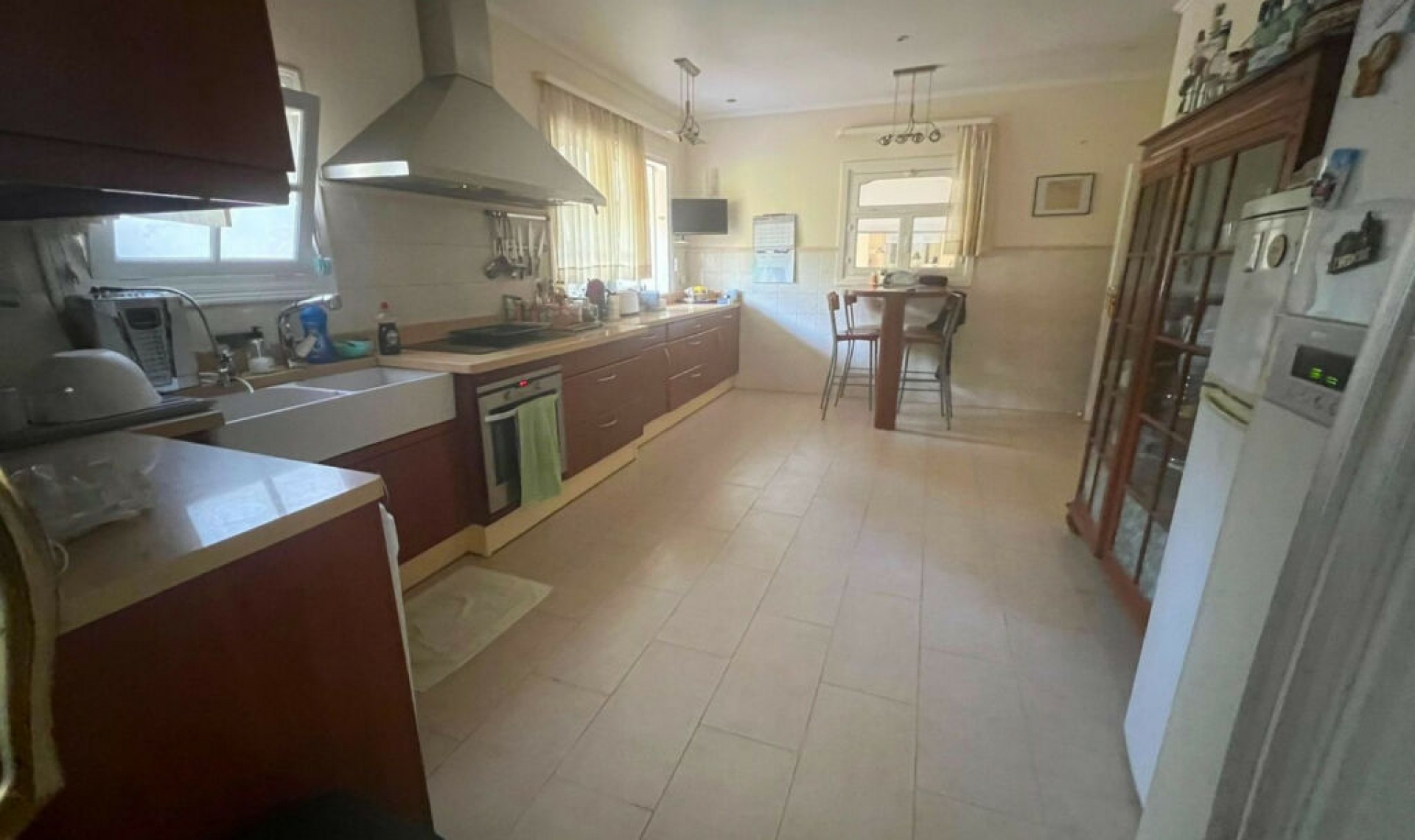 Resale - House -
Elviria