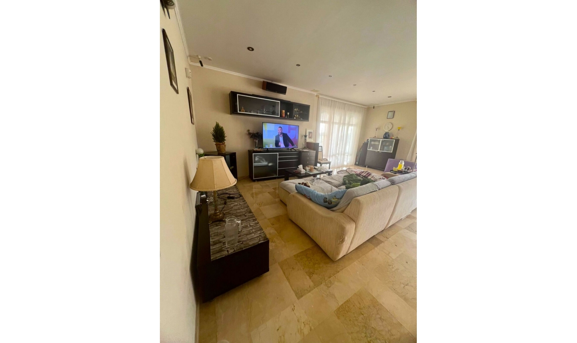 Resale - House -
Elviria