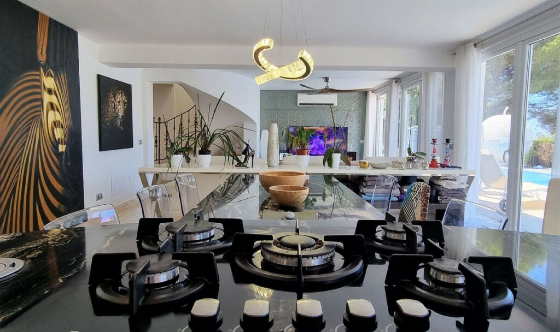 Resale - House -
Elviria