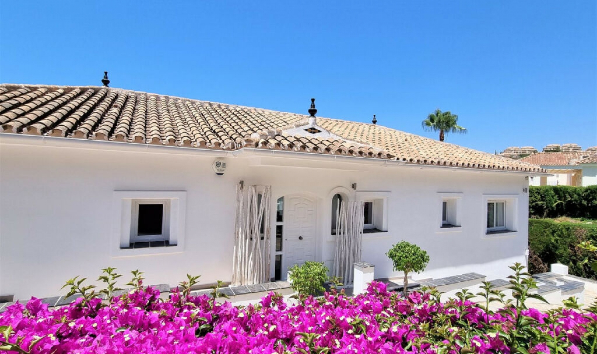 Resale - House -
Elviria