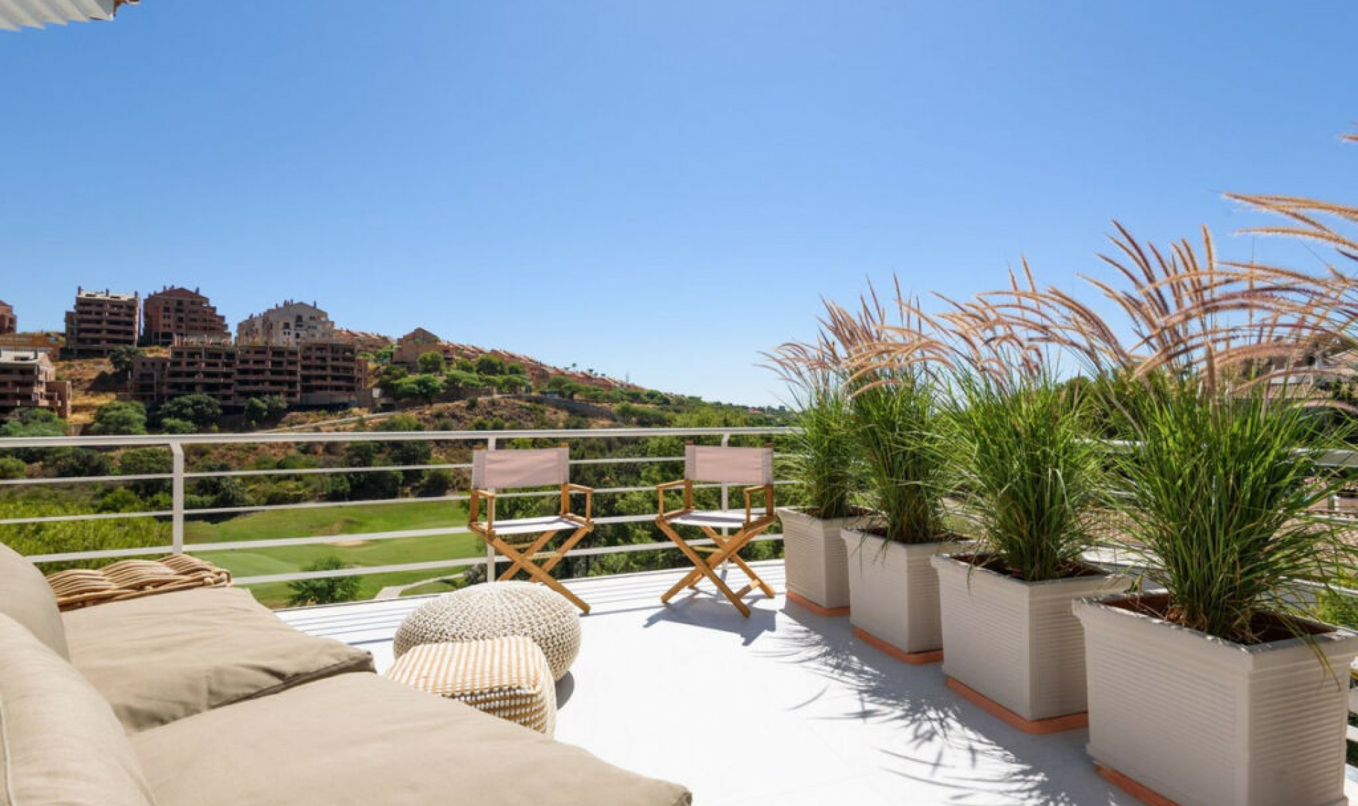 Resale - House -
Elviria