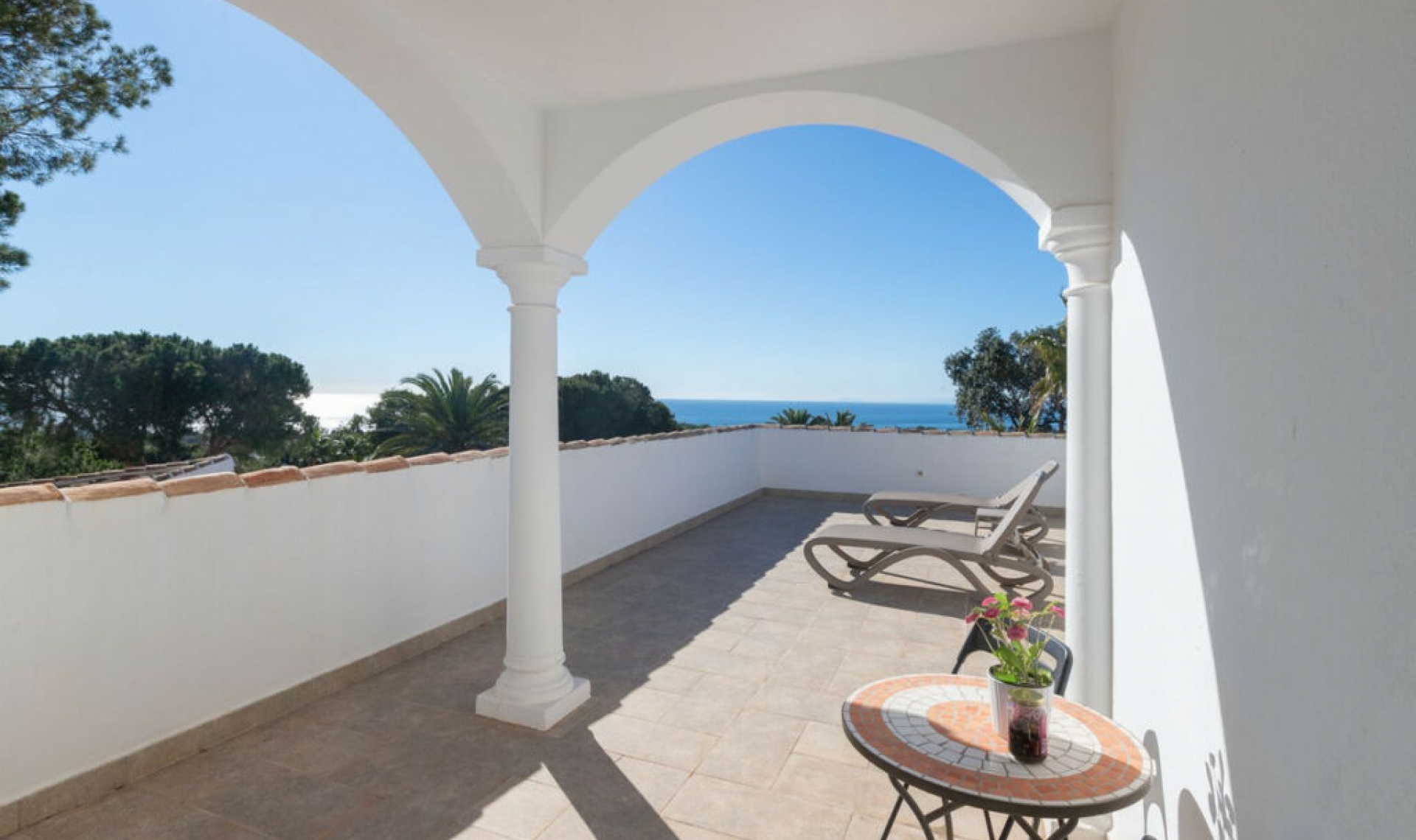 Resale - House -
Elviria