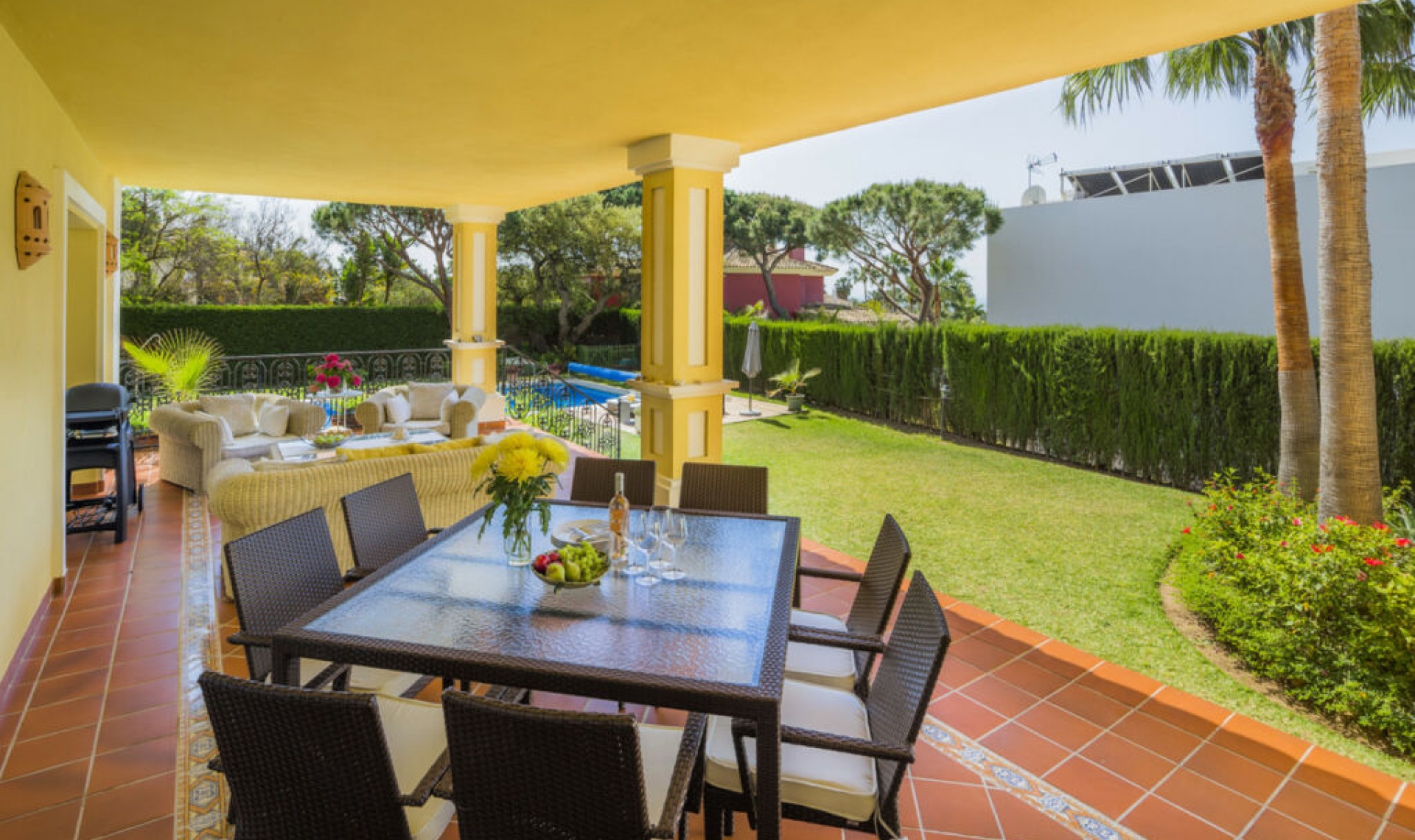 Resale - House -
Elviria