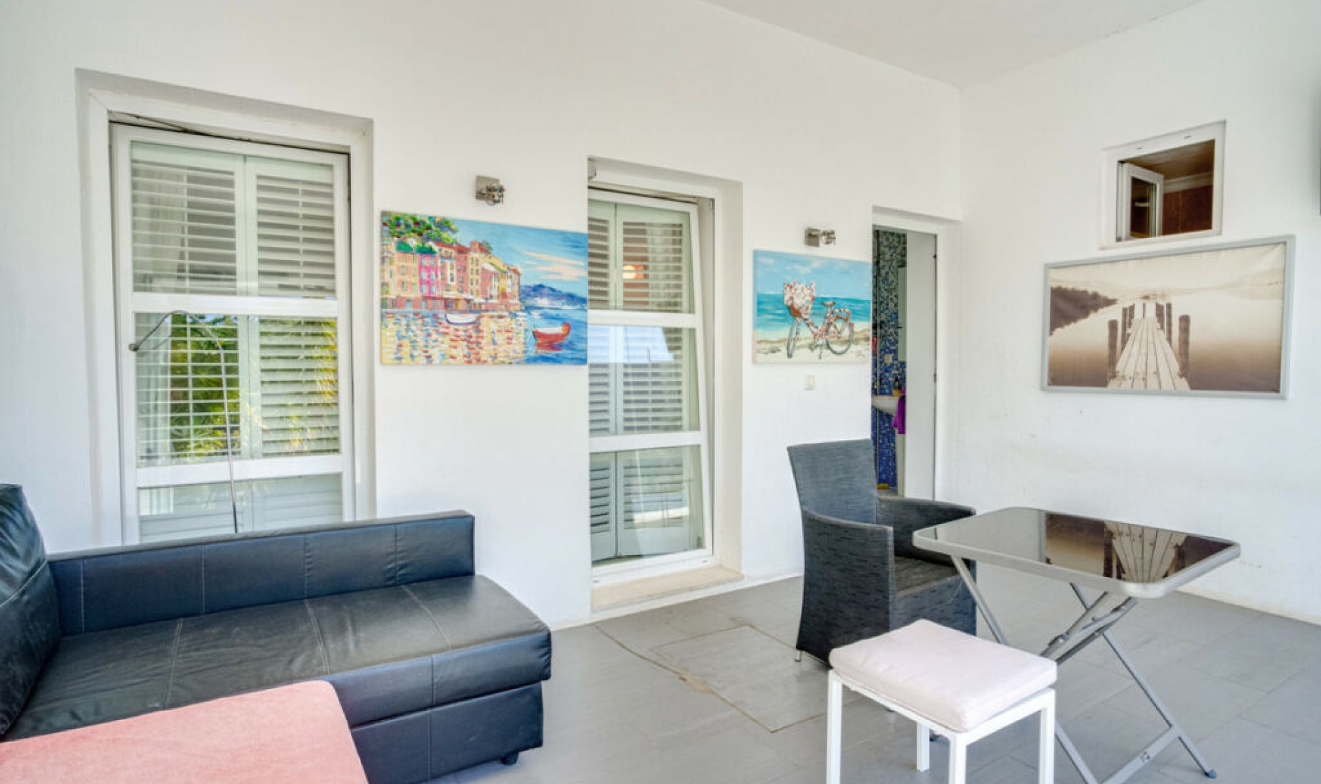 Resale - House -
Elviria