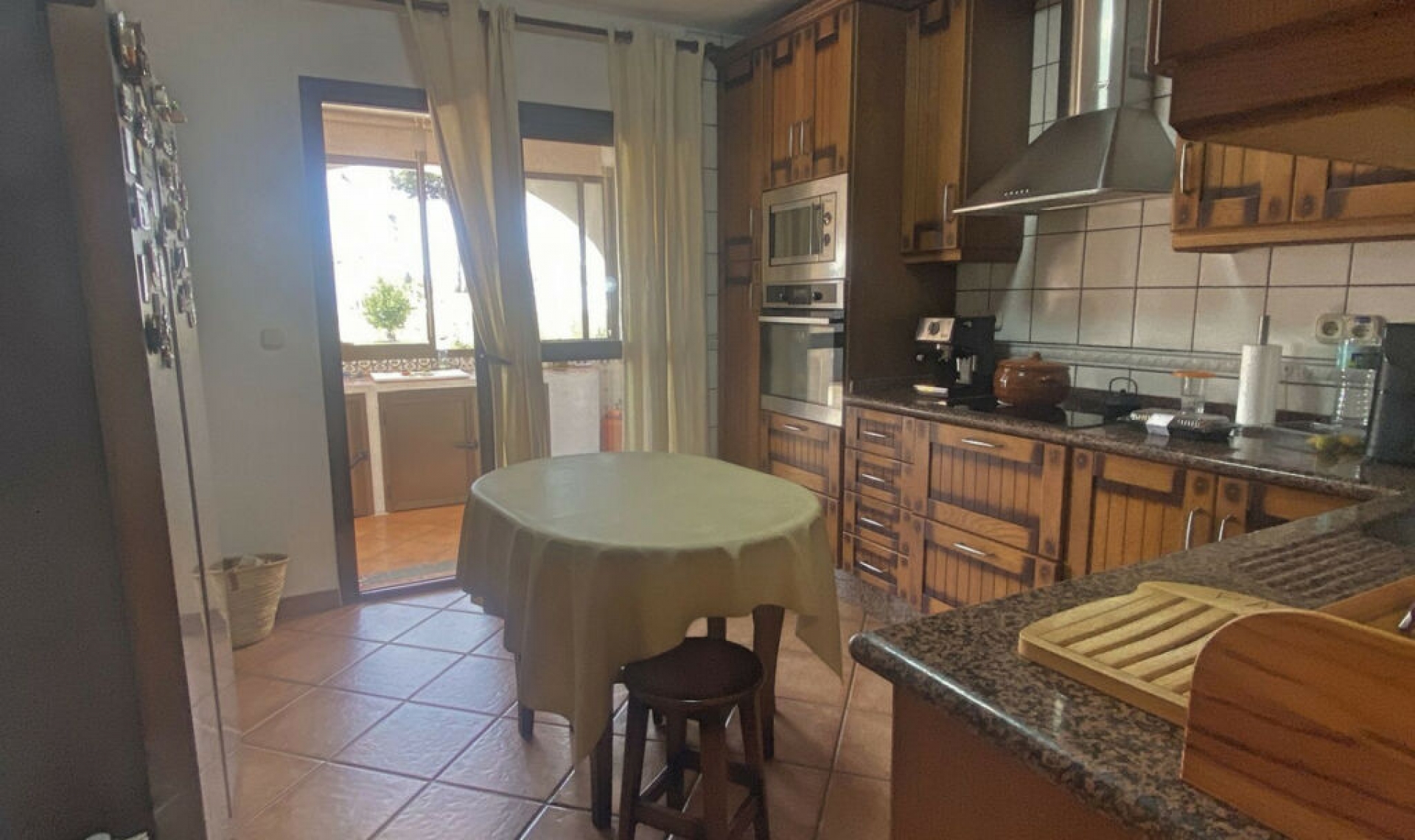 Resale - House -
Elviria