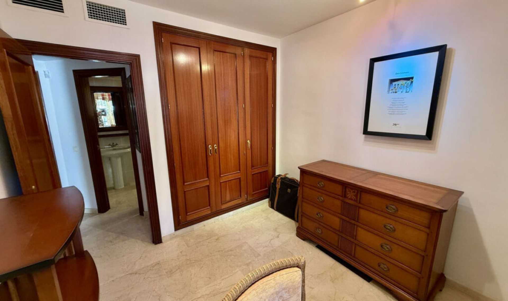 Resale - House -
Elviria