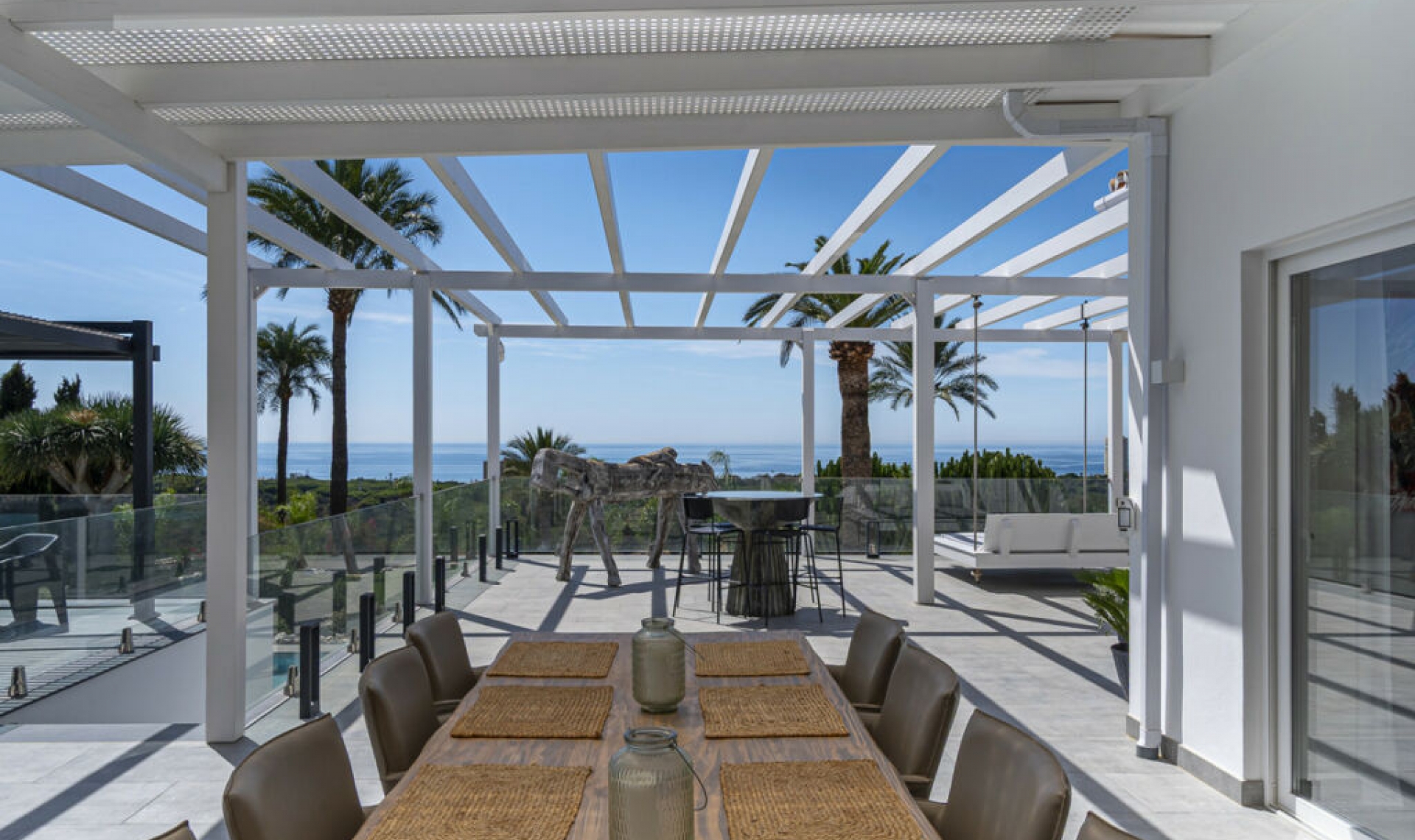 Resale - House -
Elviria