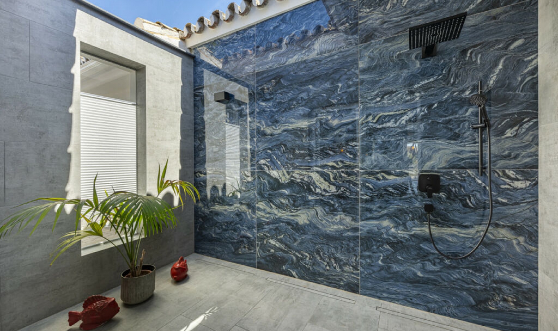 Resale - House -
Elviria