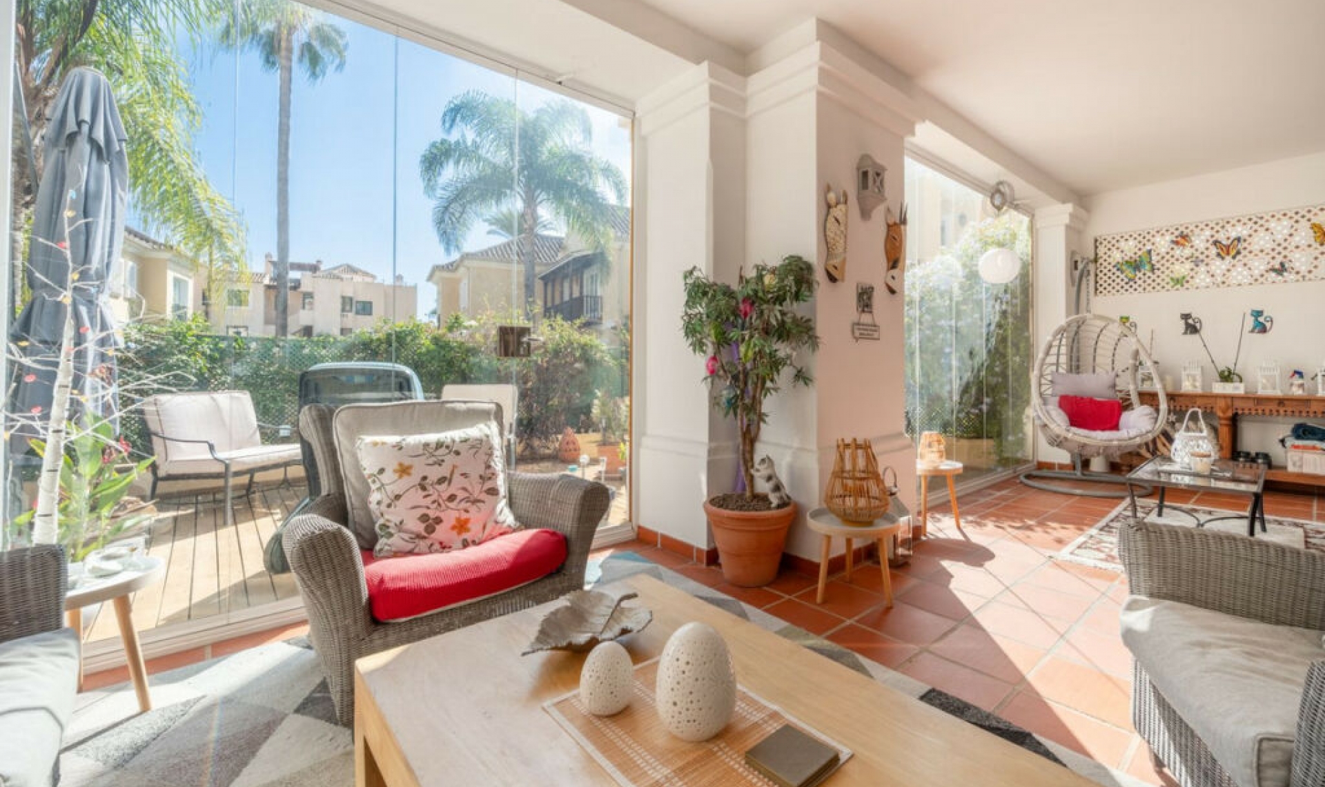 Resale - House -
Elviria