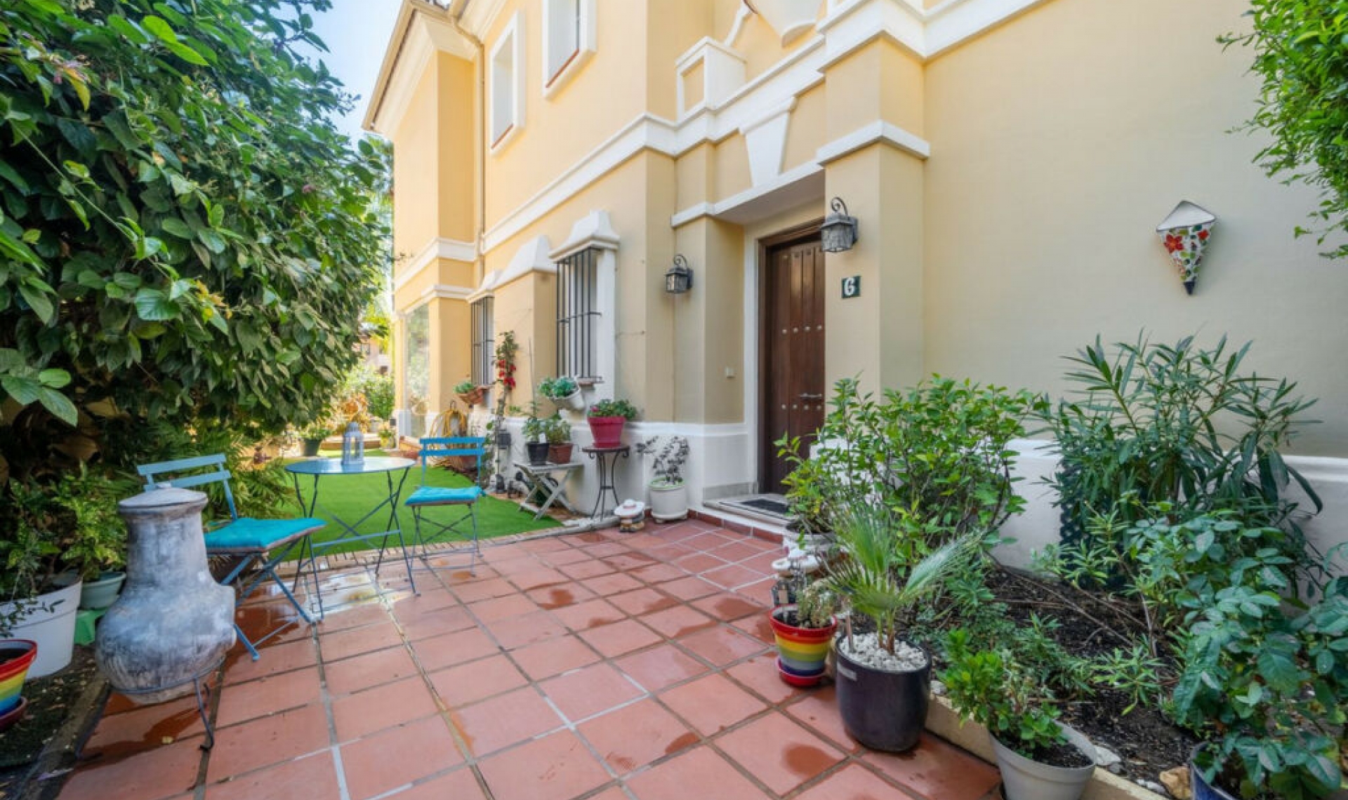 Resale - House -
Elviria