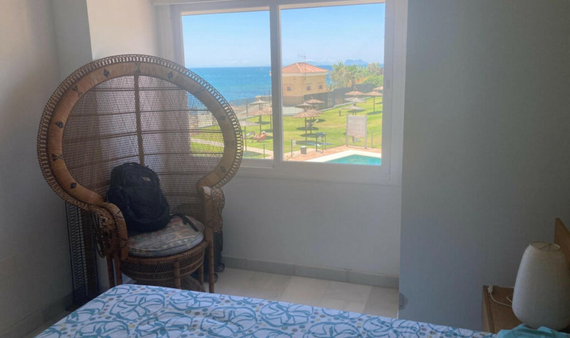 Resale - House -
Estepona