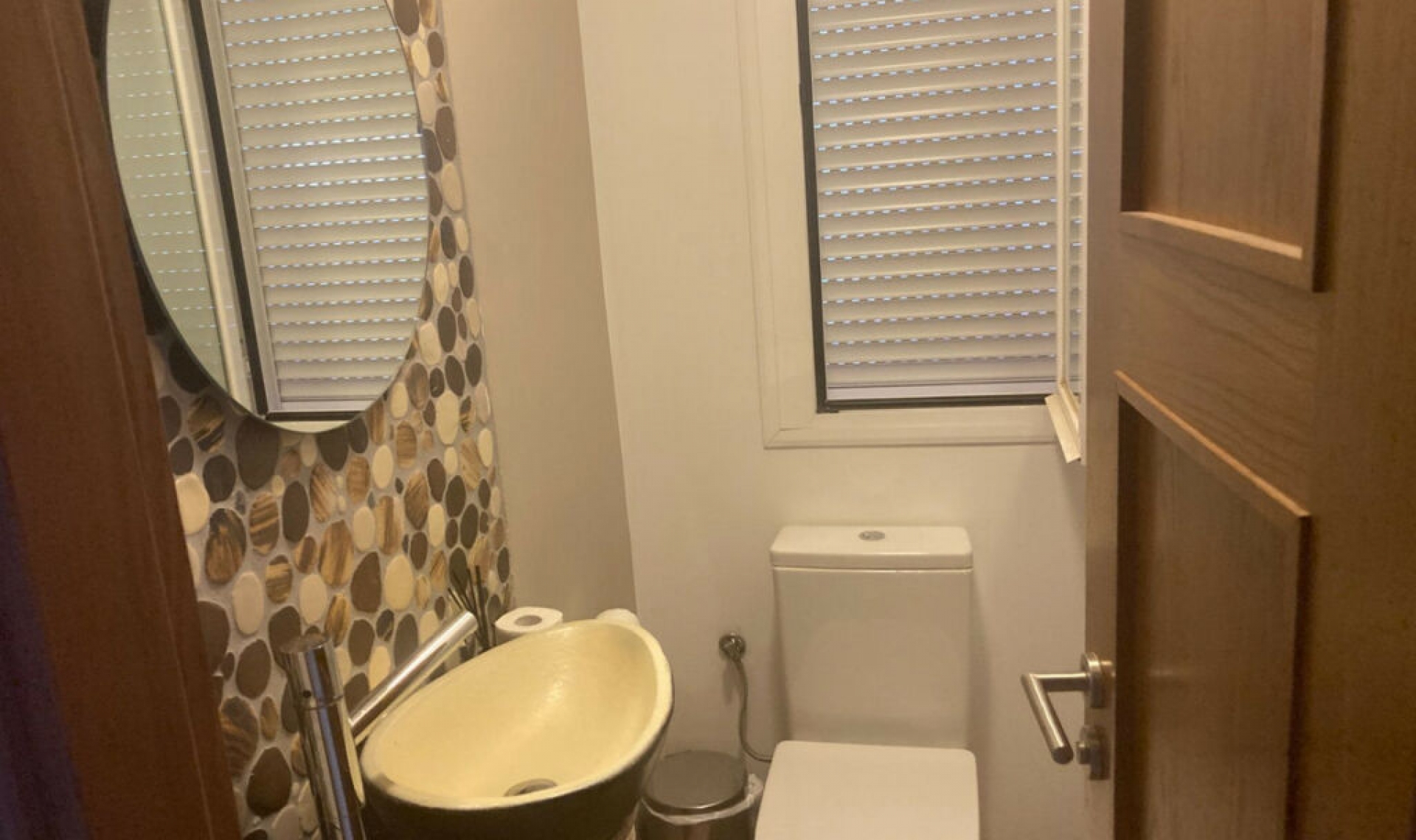 Resale - House -
Estepona