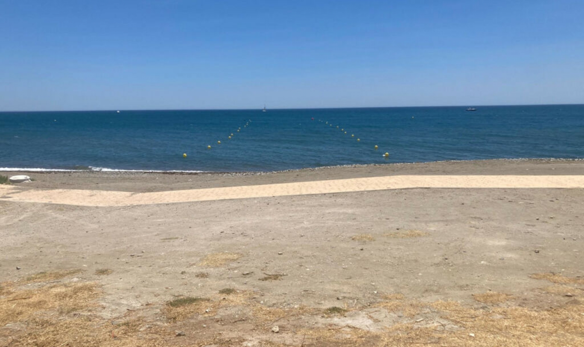 Resale - House -
Estepona