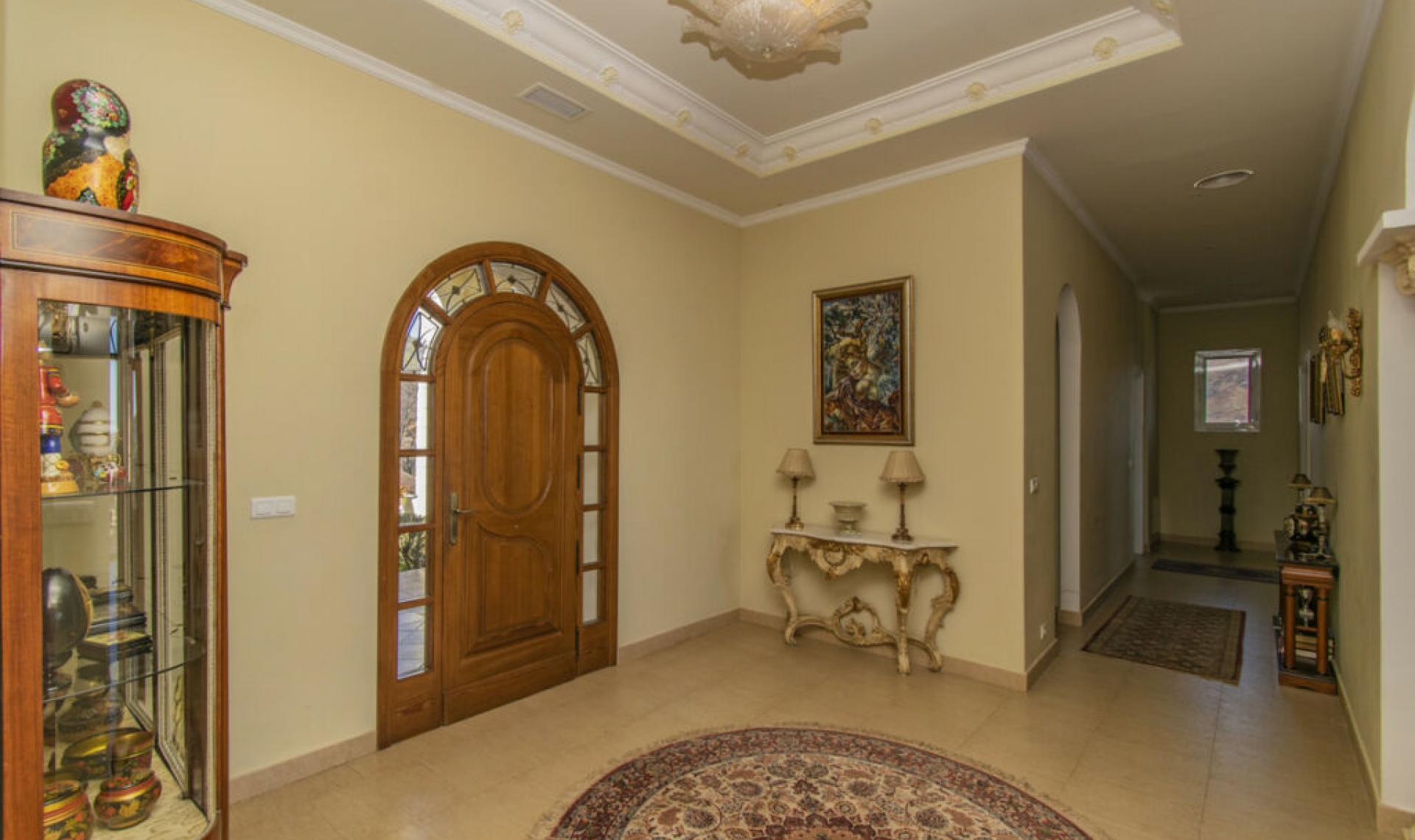 Resale - House -
Estepona