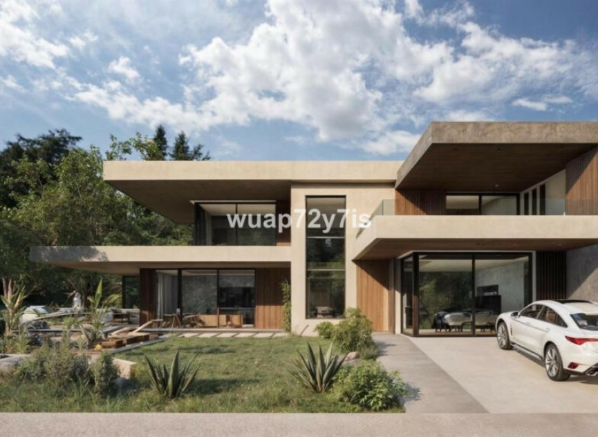 Resale - House -
Estepona