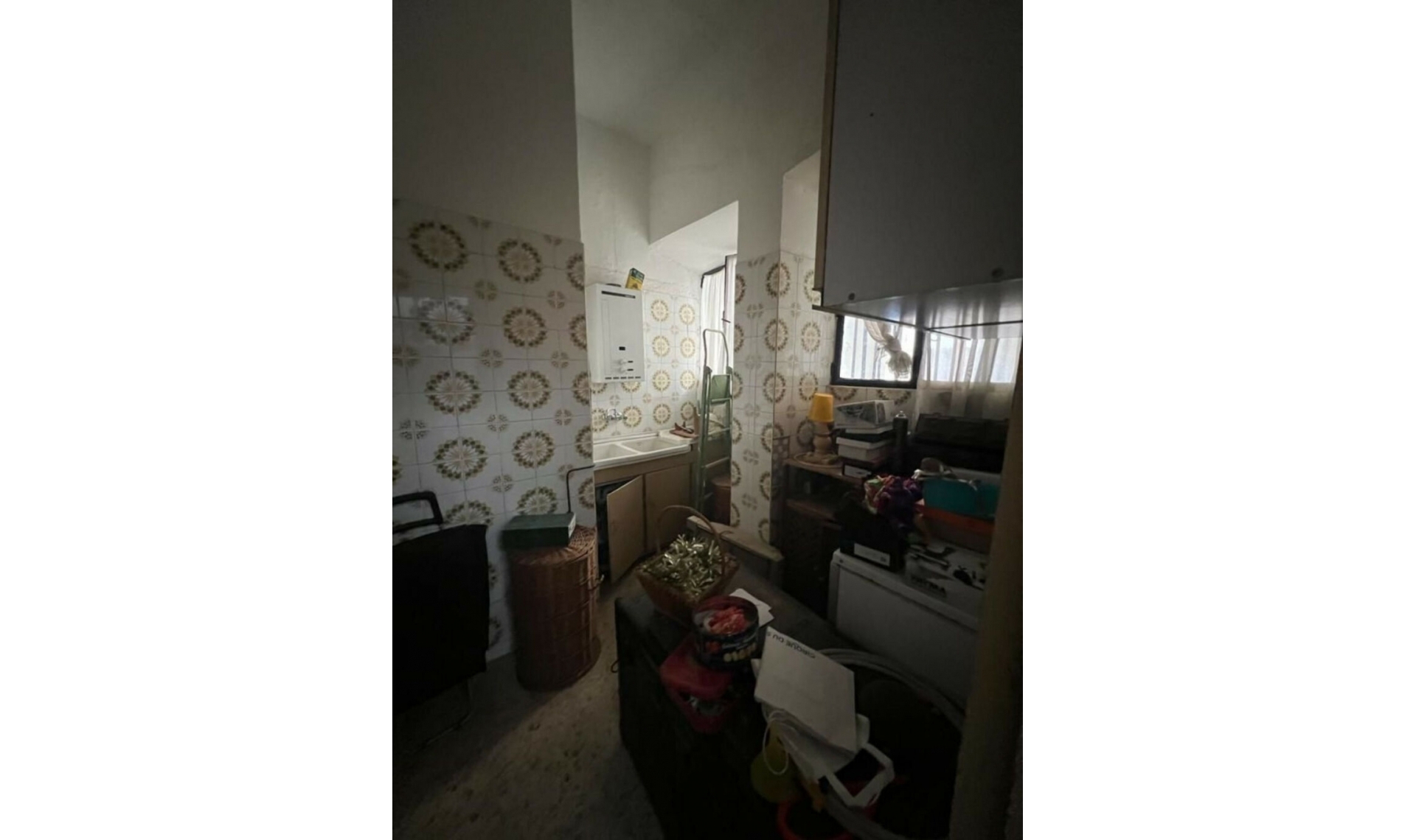 Resale - House -
Estepona