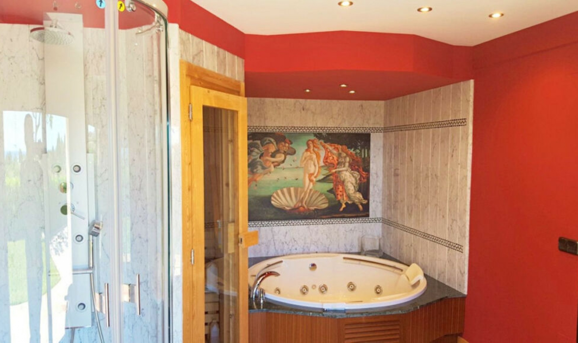 Resale - House -
Estepona